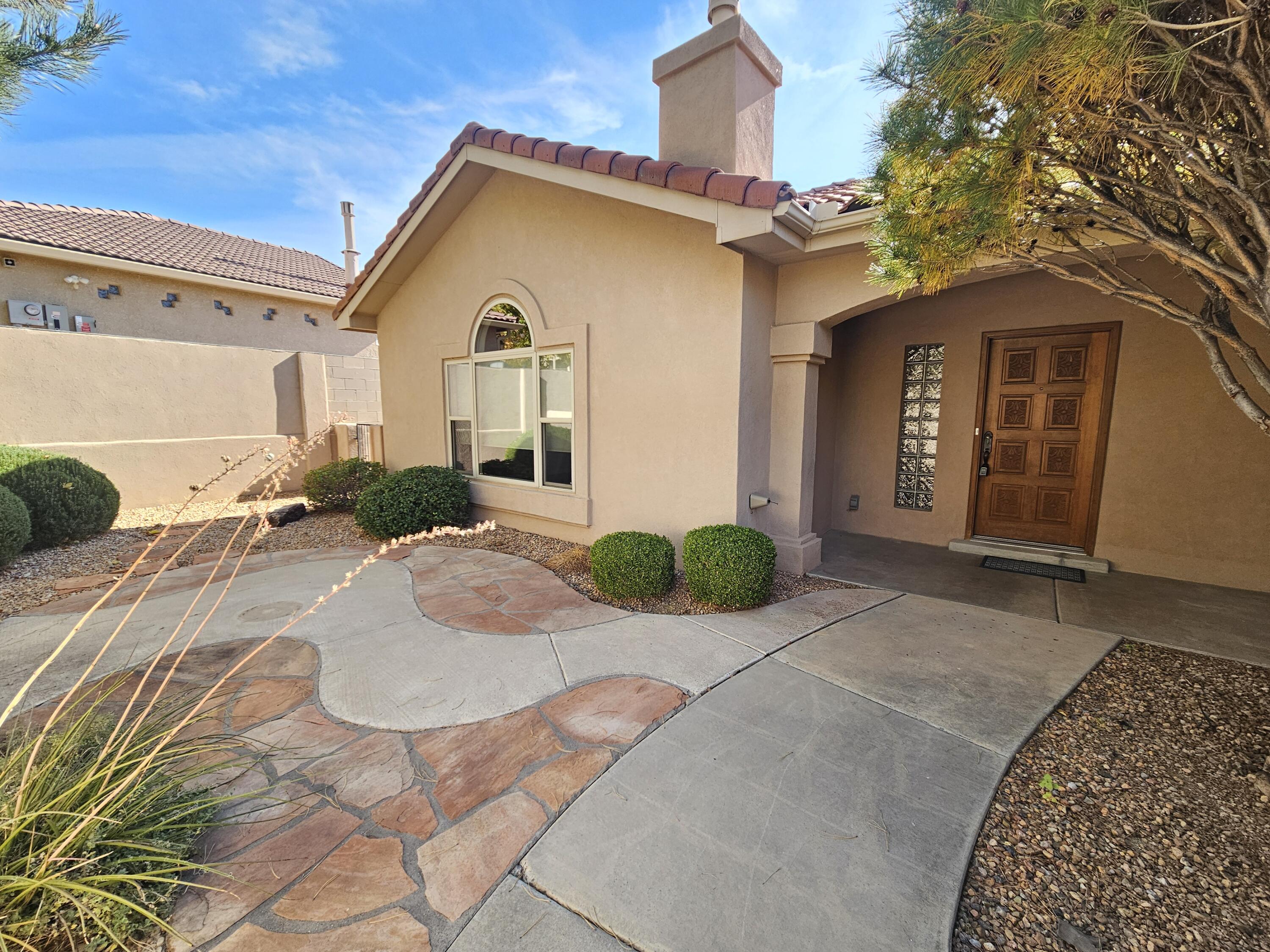 12076 Crimson Glory Road NE