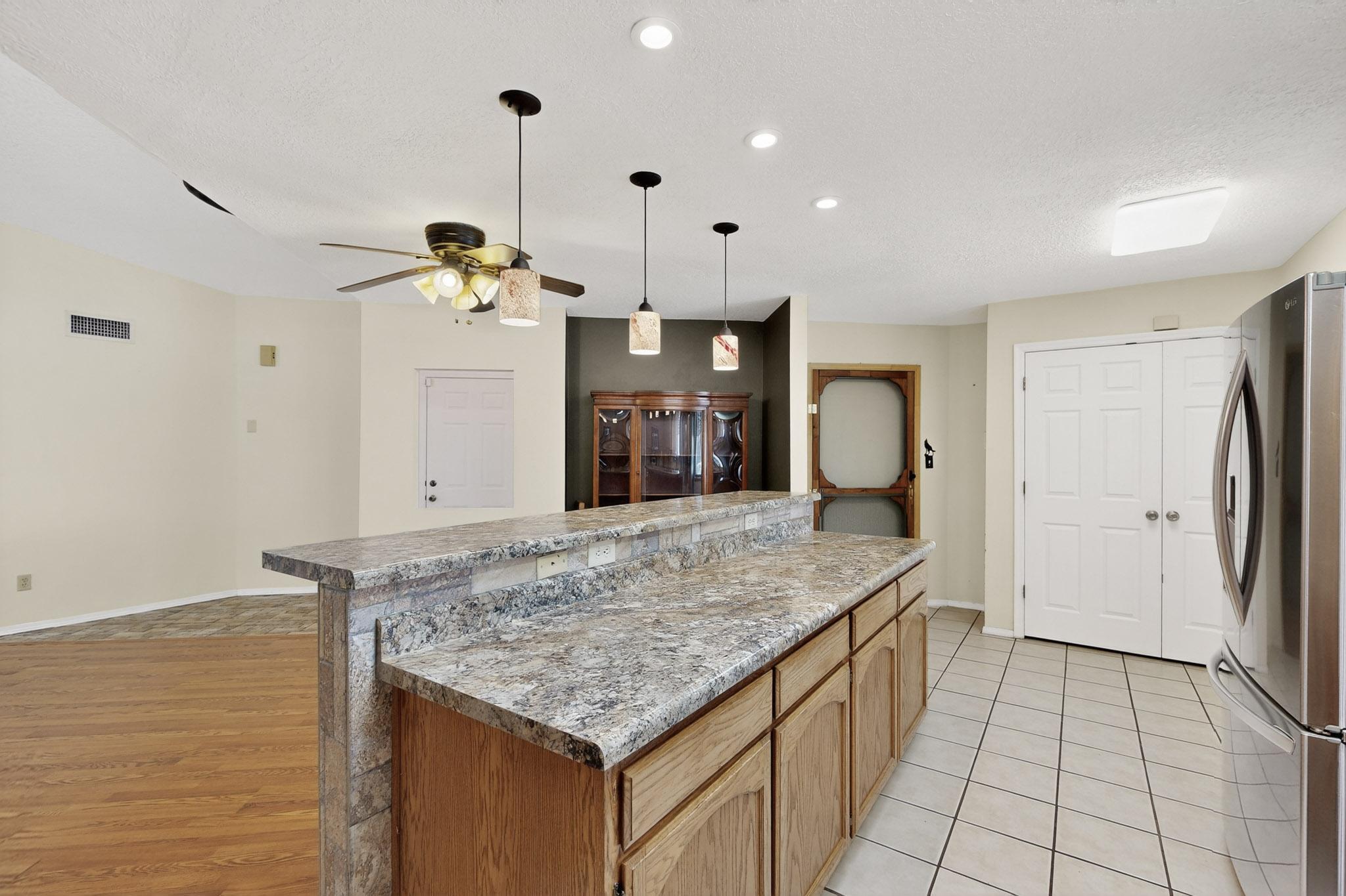 1101 Calle Del Valle