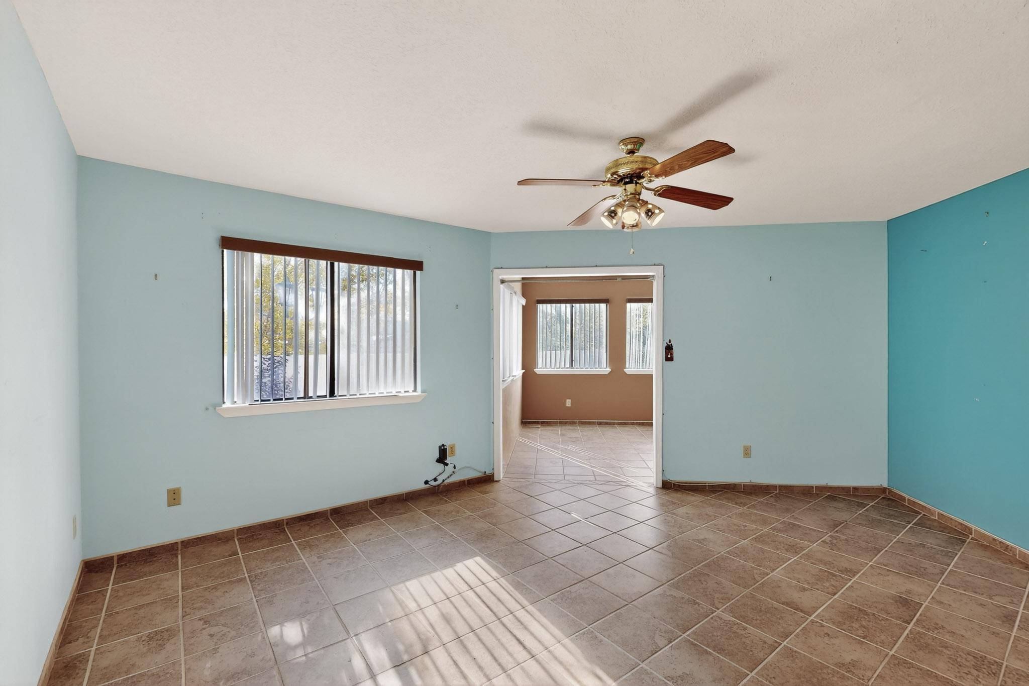 1101 Calle Del Valle