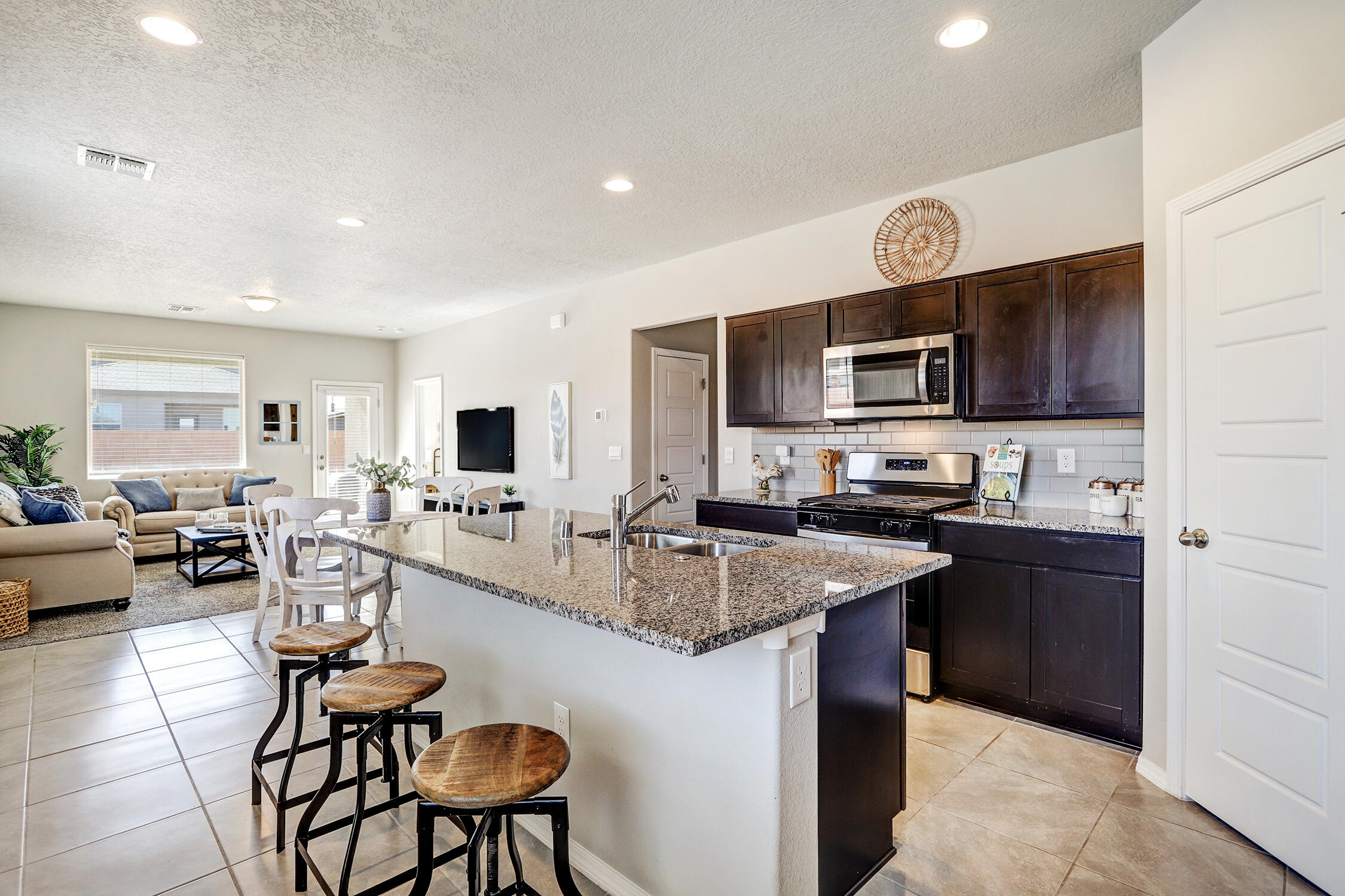 4802 Mount Salas Street NE