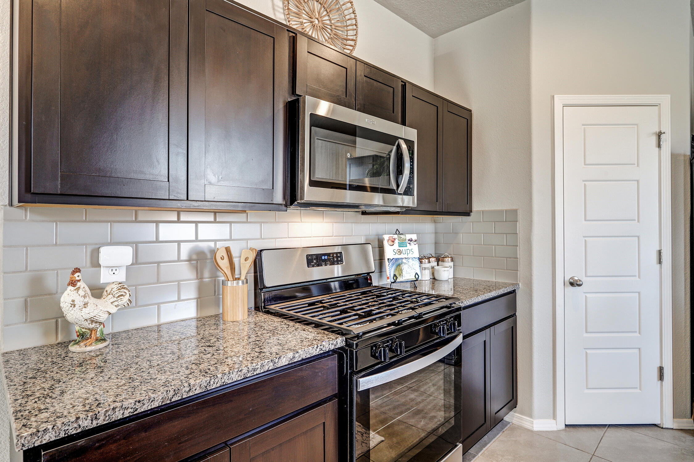 4802 Mount Salas Street NE