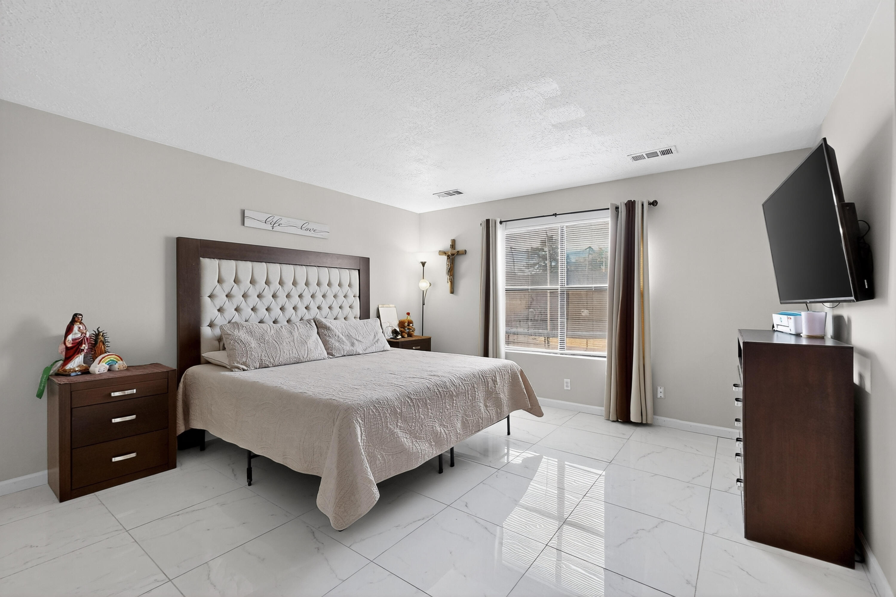 469 Wagon Train Drive SE