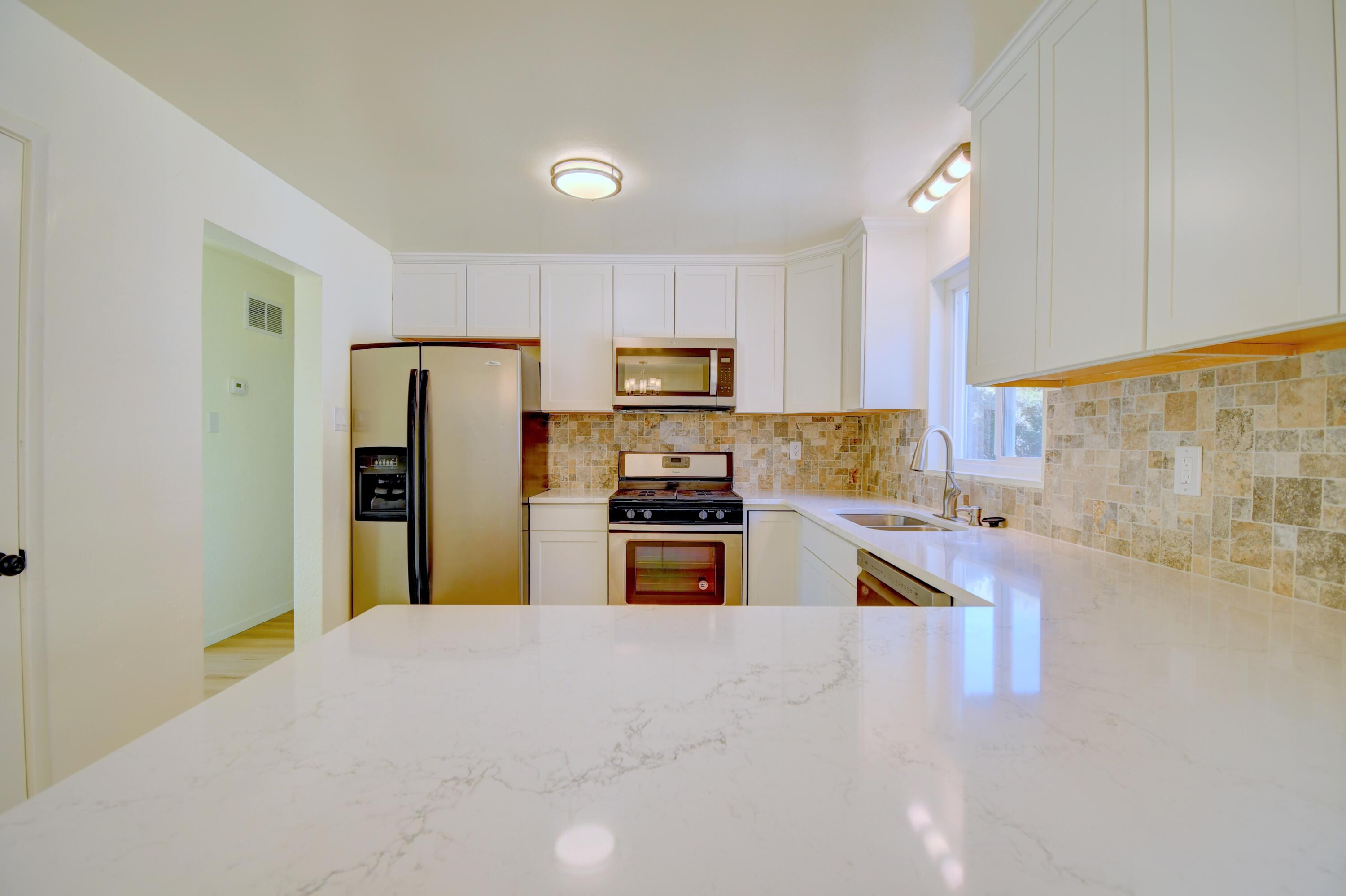 11417 Snowheights Boulevard NE