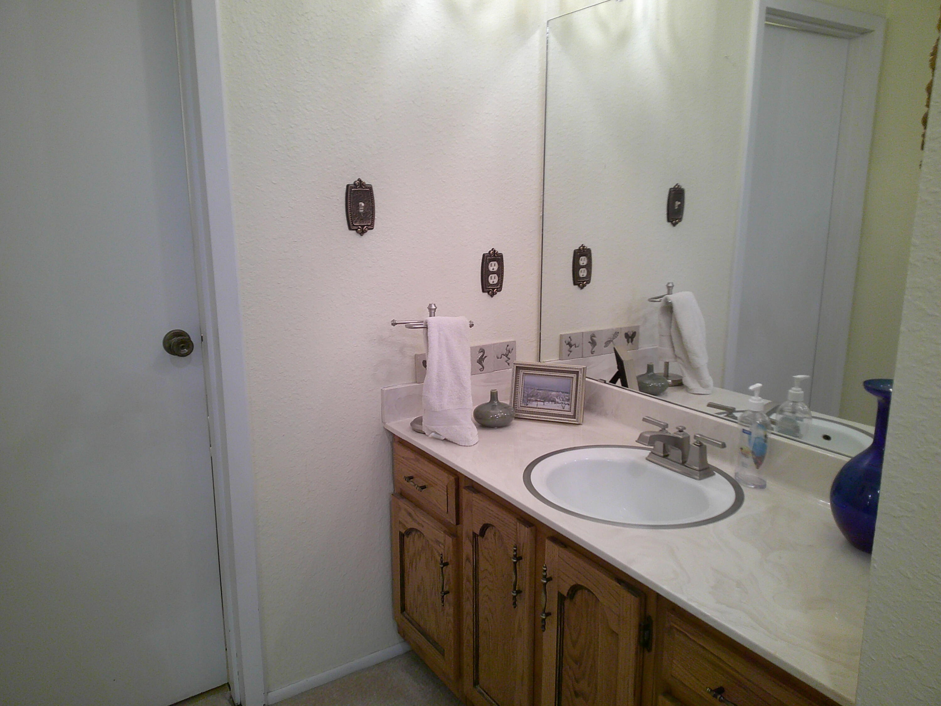 7453 Prairie Road NE