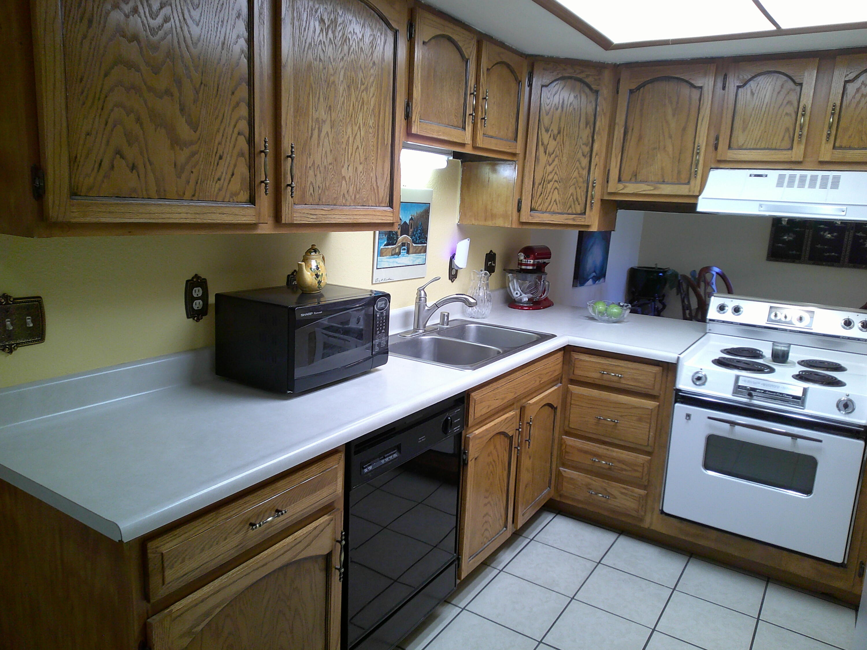 7453 Prairie Road NE