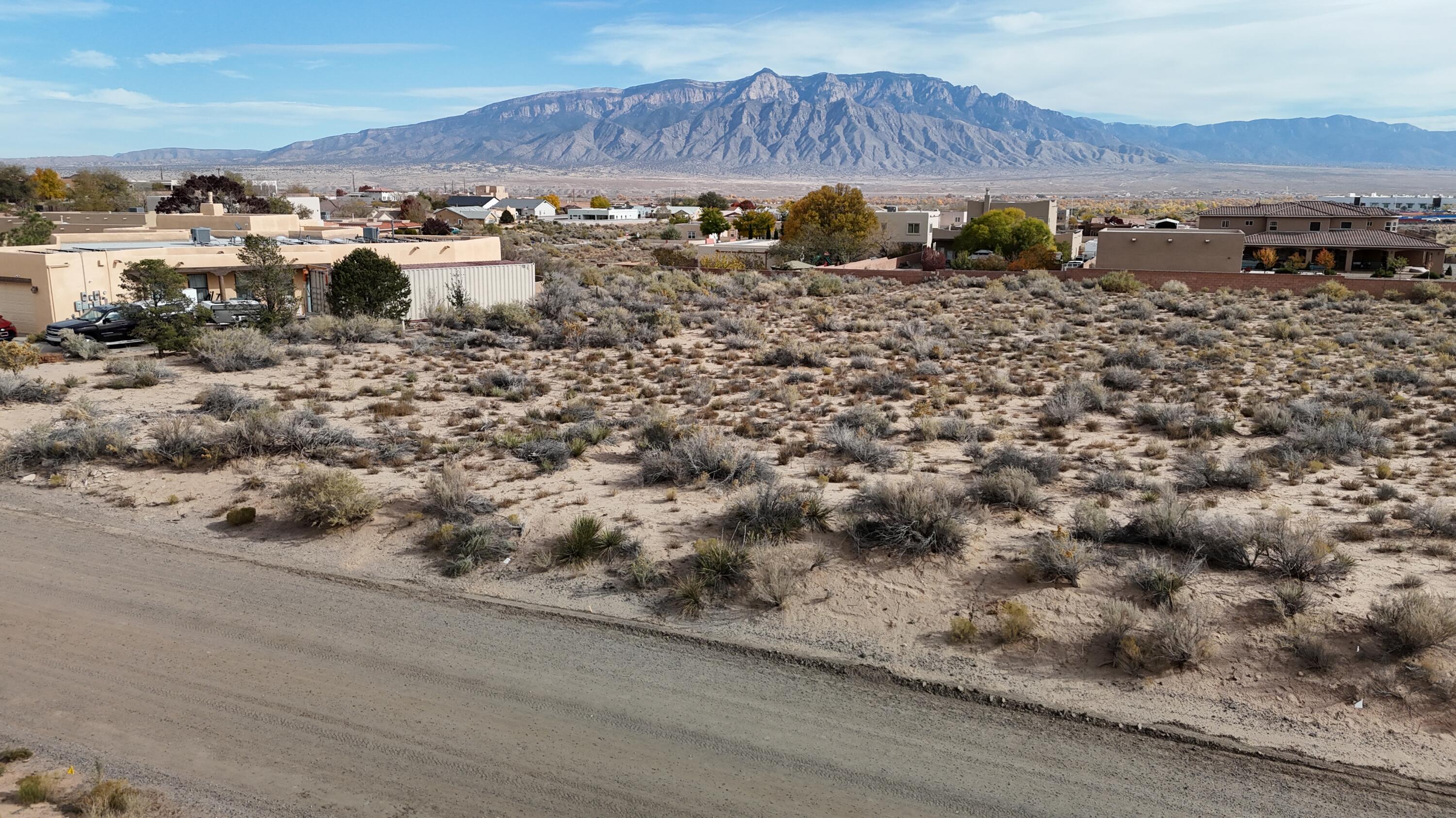 1580 Chihuahua Road NE