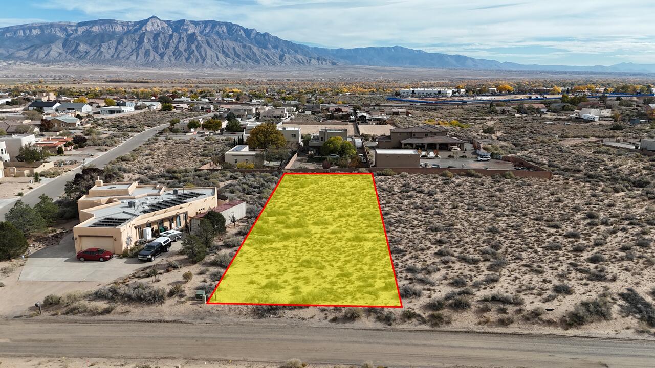 1580 Chihuahua Road NE