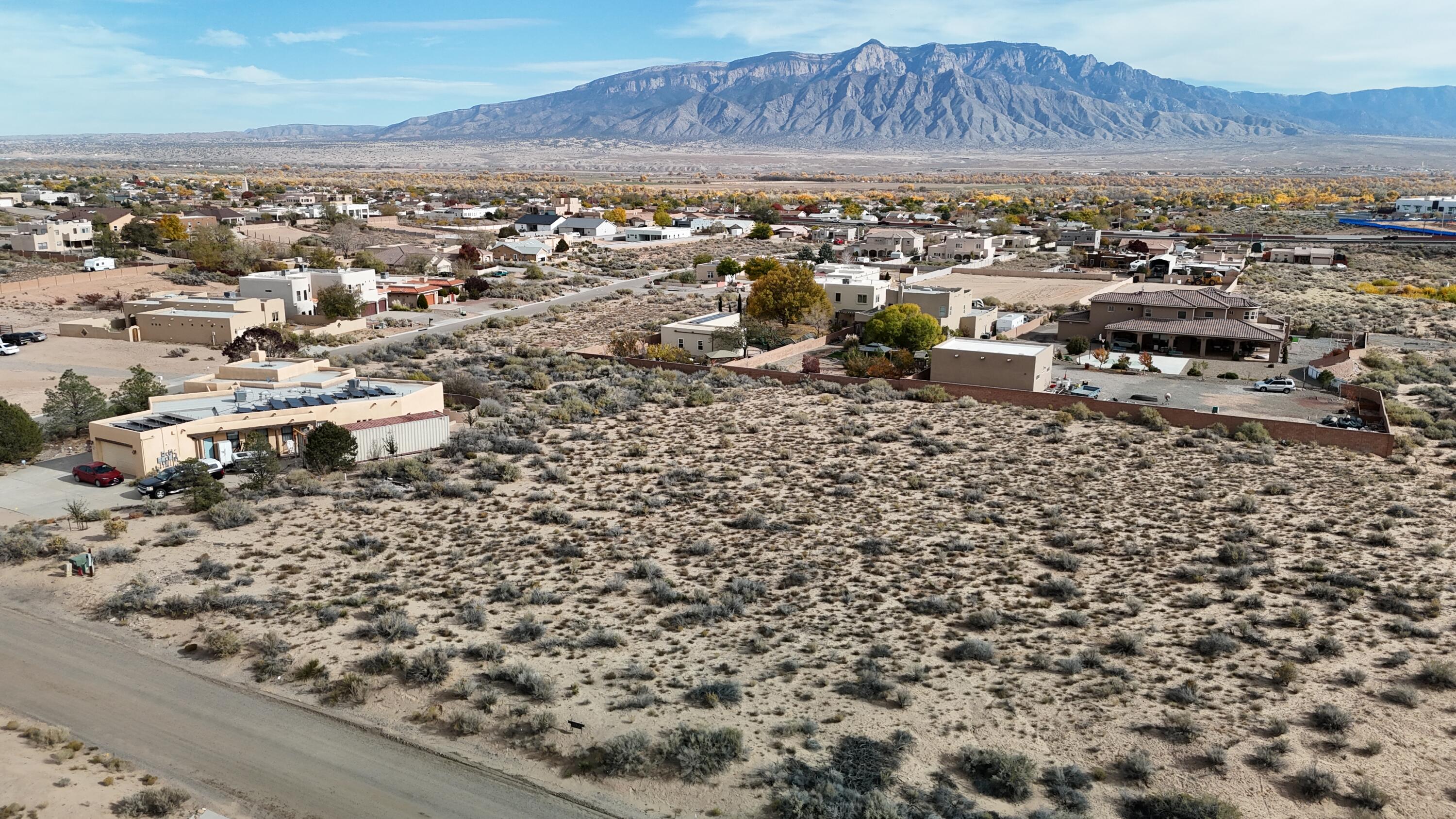 1580 Chihuahua Road NE
