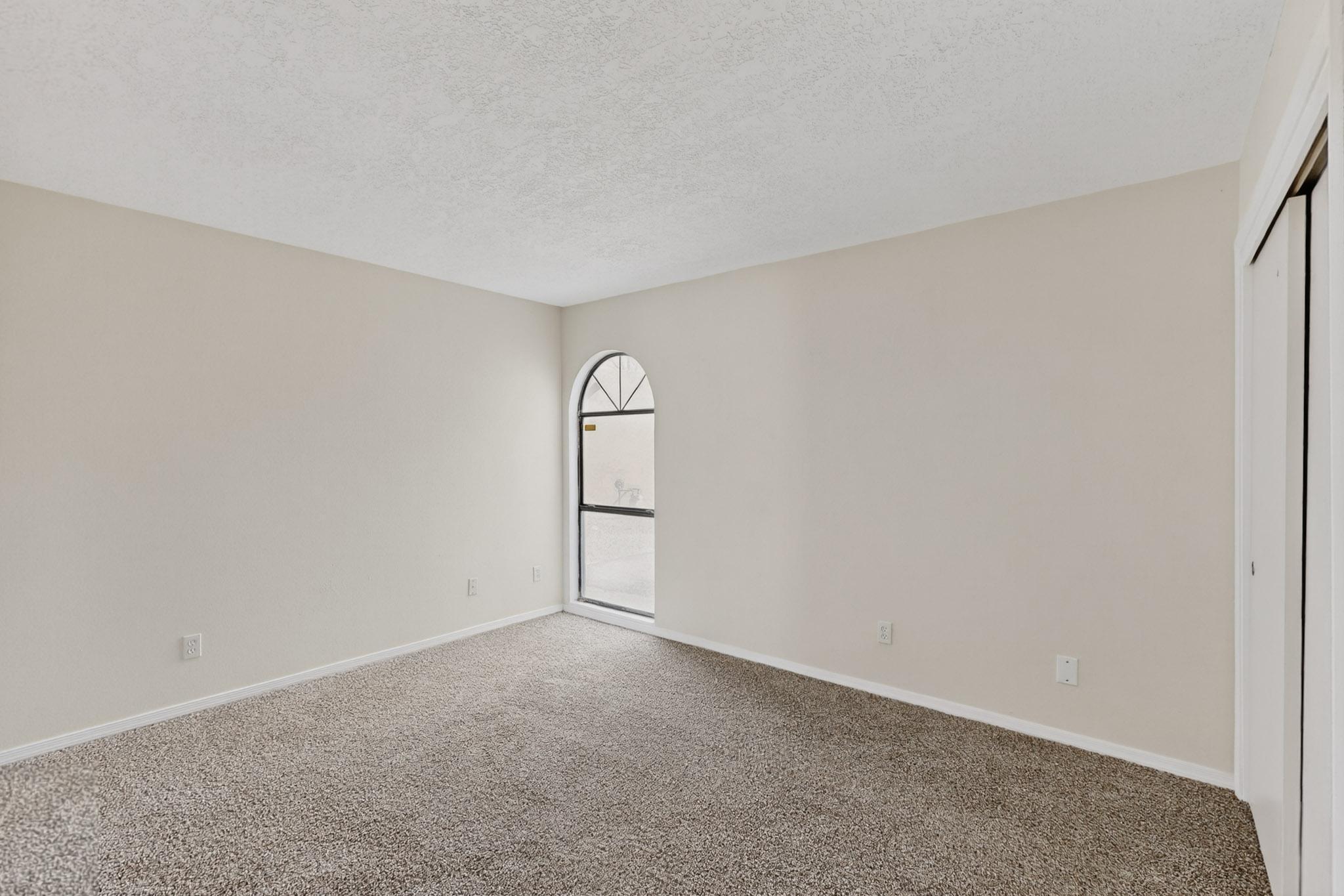 9745 Westbound Avenue SW