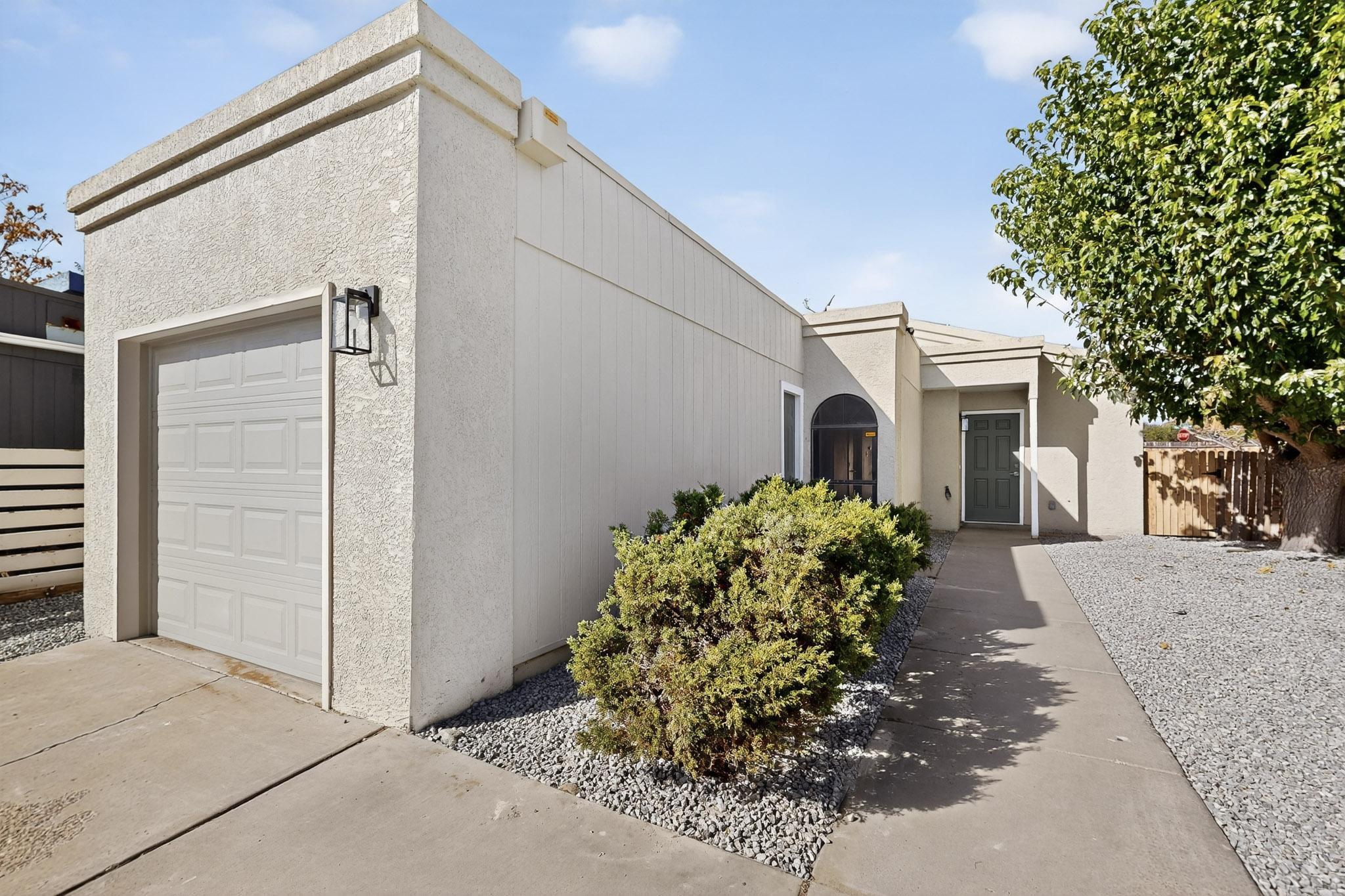 9745 Westbound Avenue SW