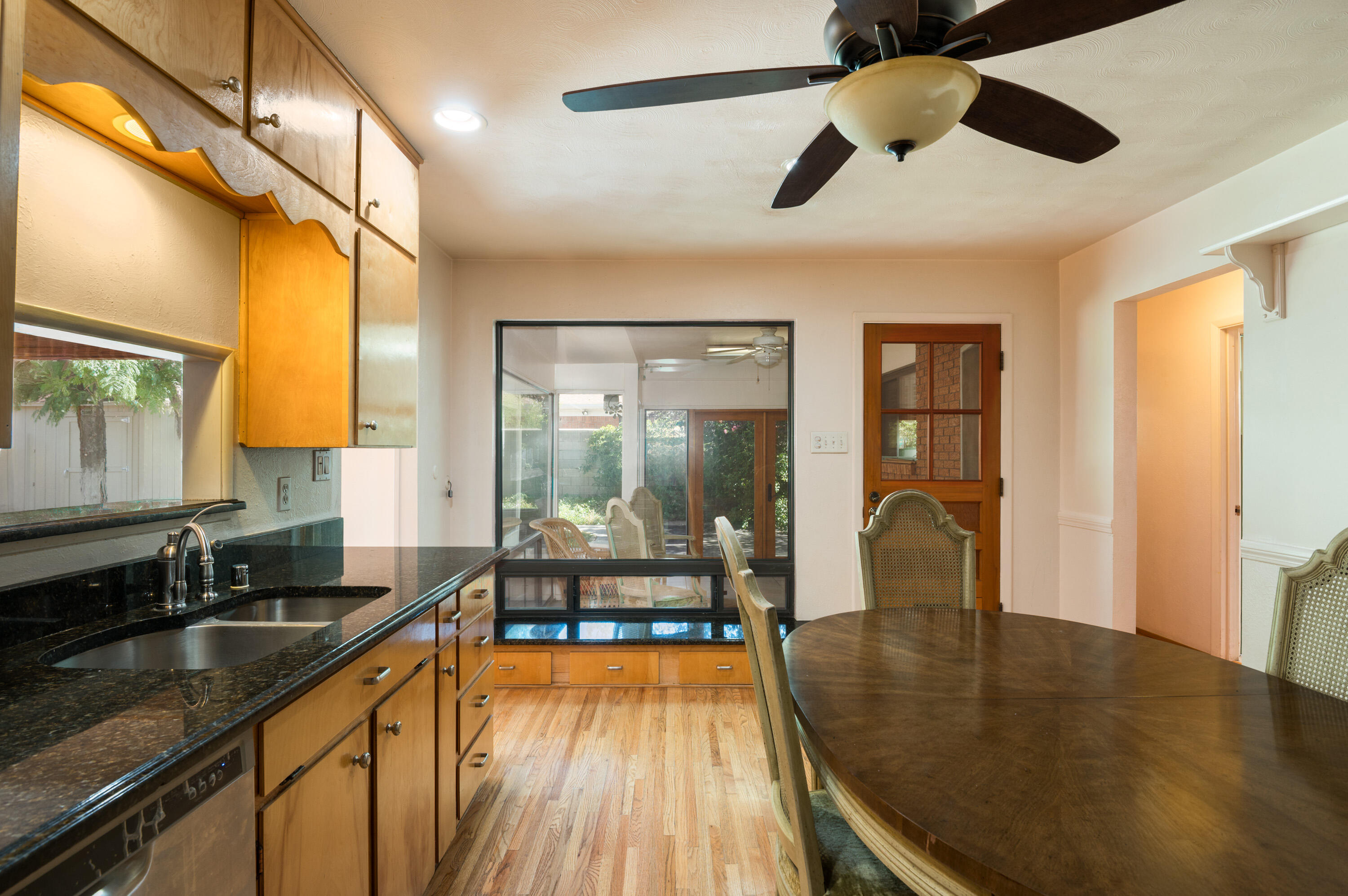 2912 MESILLA Street NE