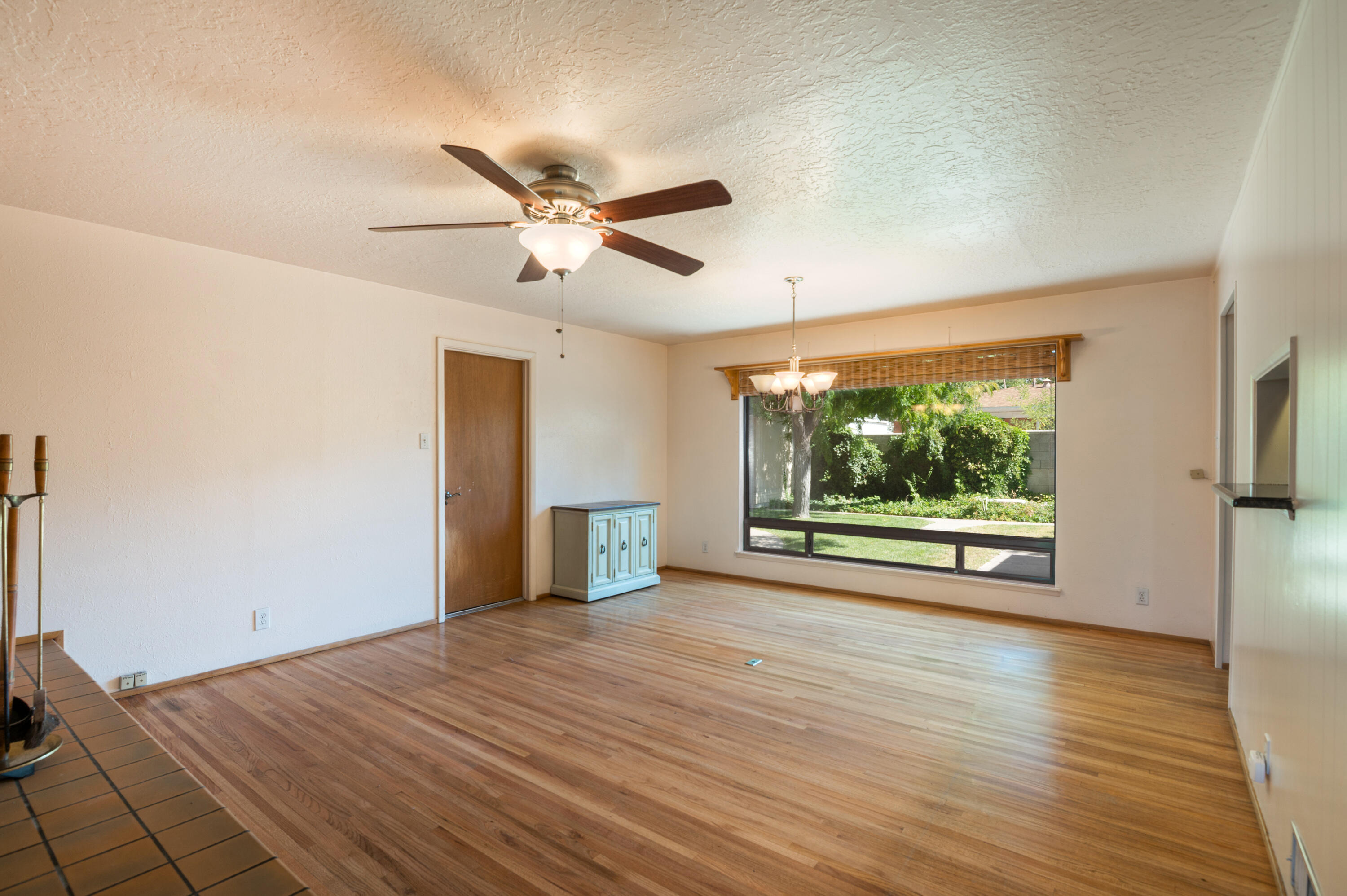 2912 MESILLA Street NE