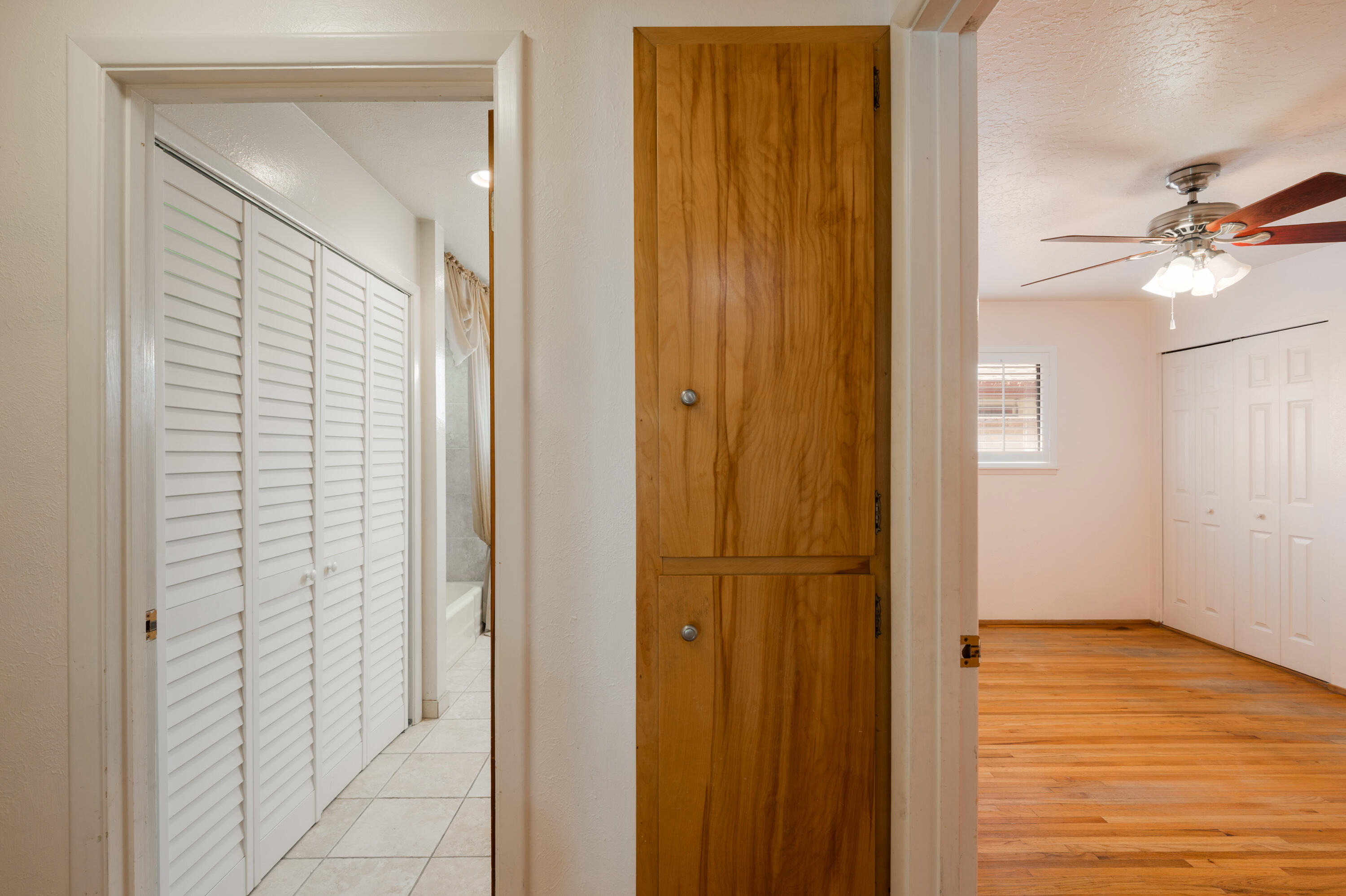 2912 MESILLA Street NE