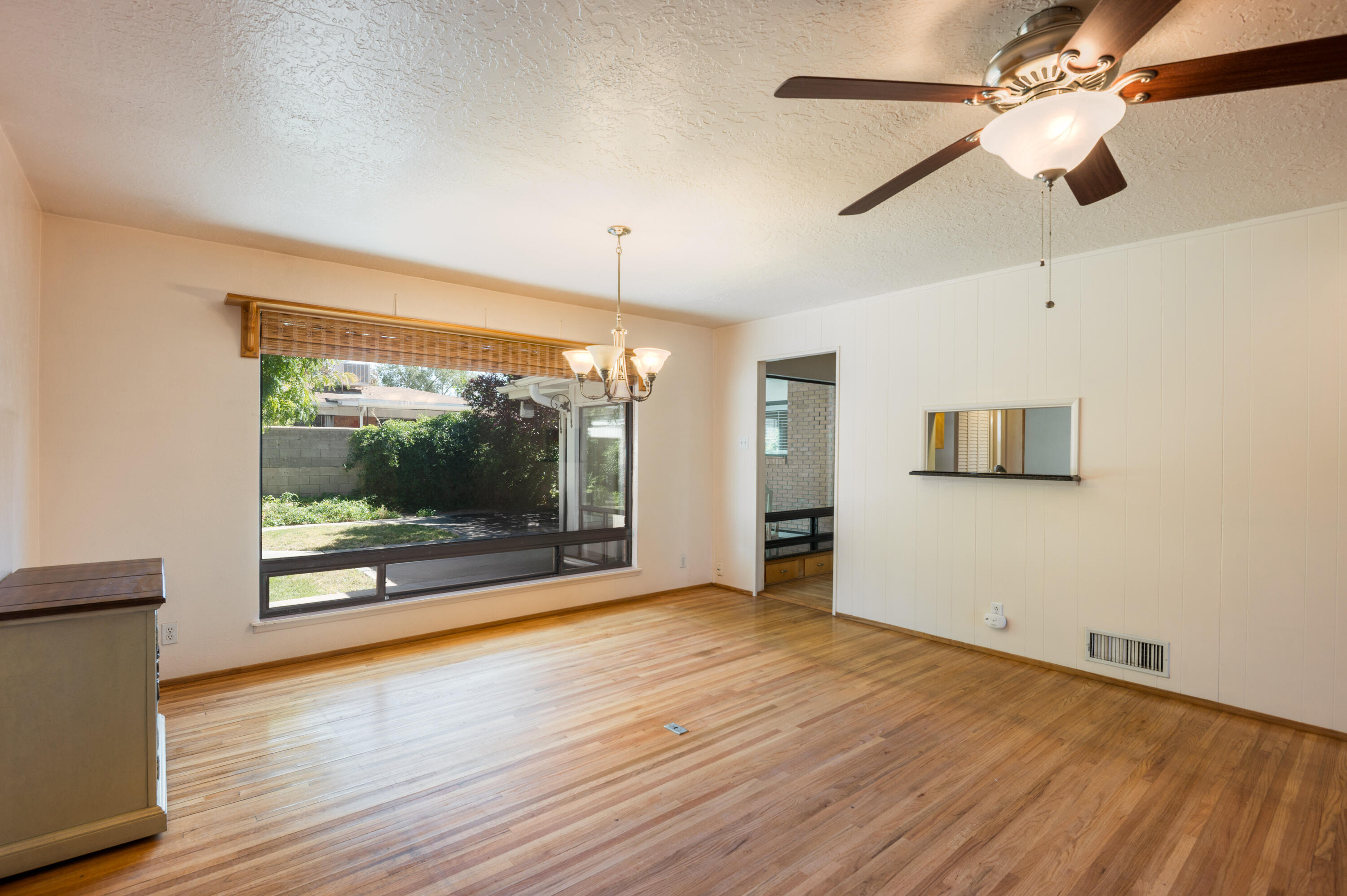 2912 MESILLA Street NE