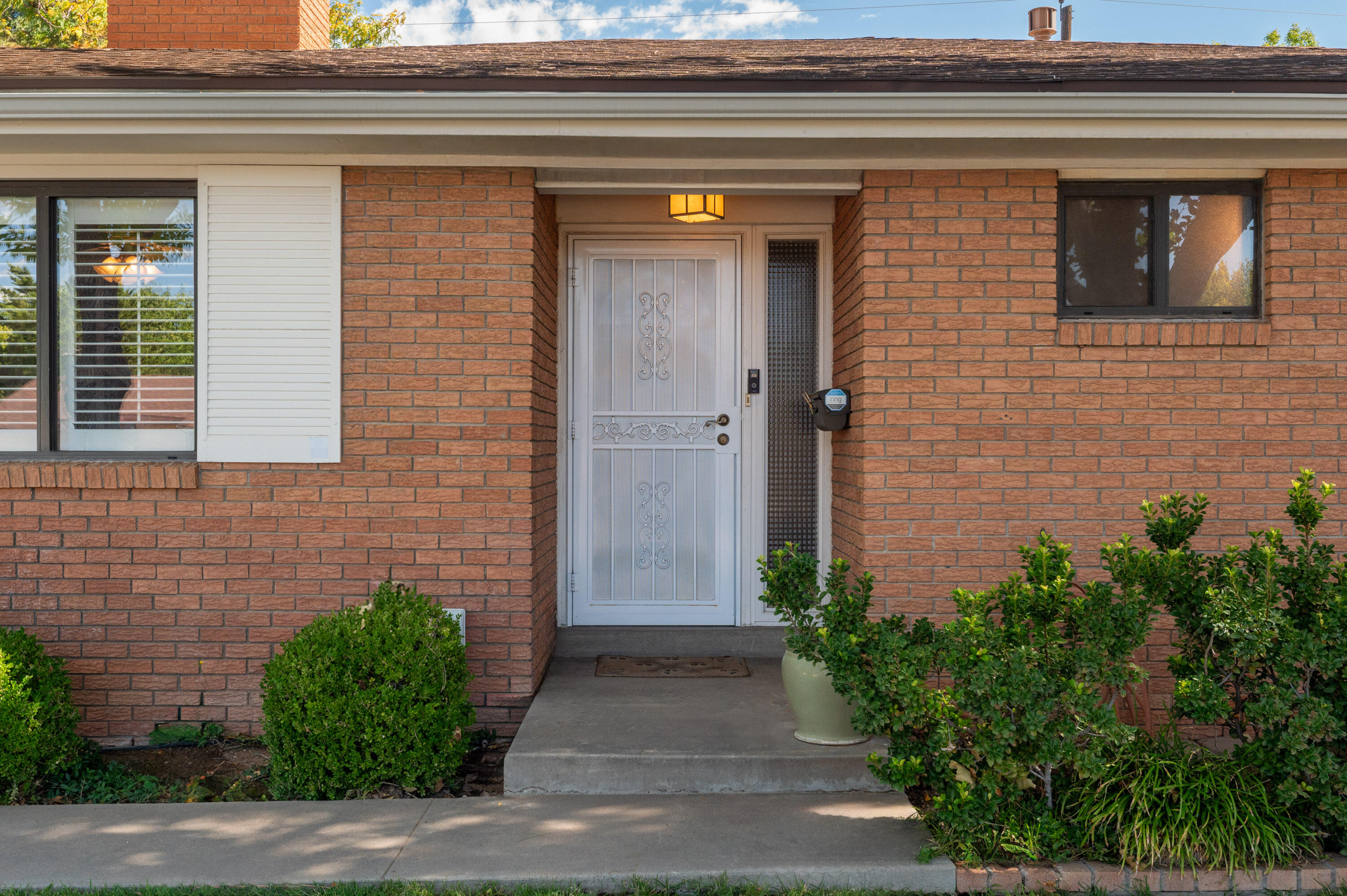 2912 MESILLA Street NE