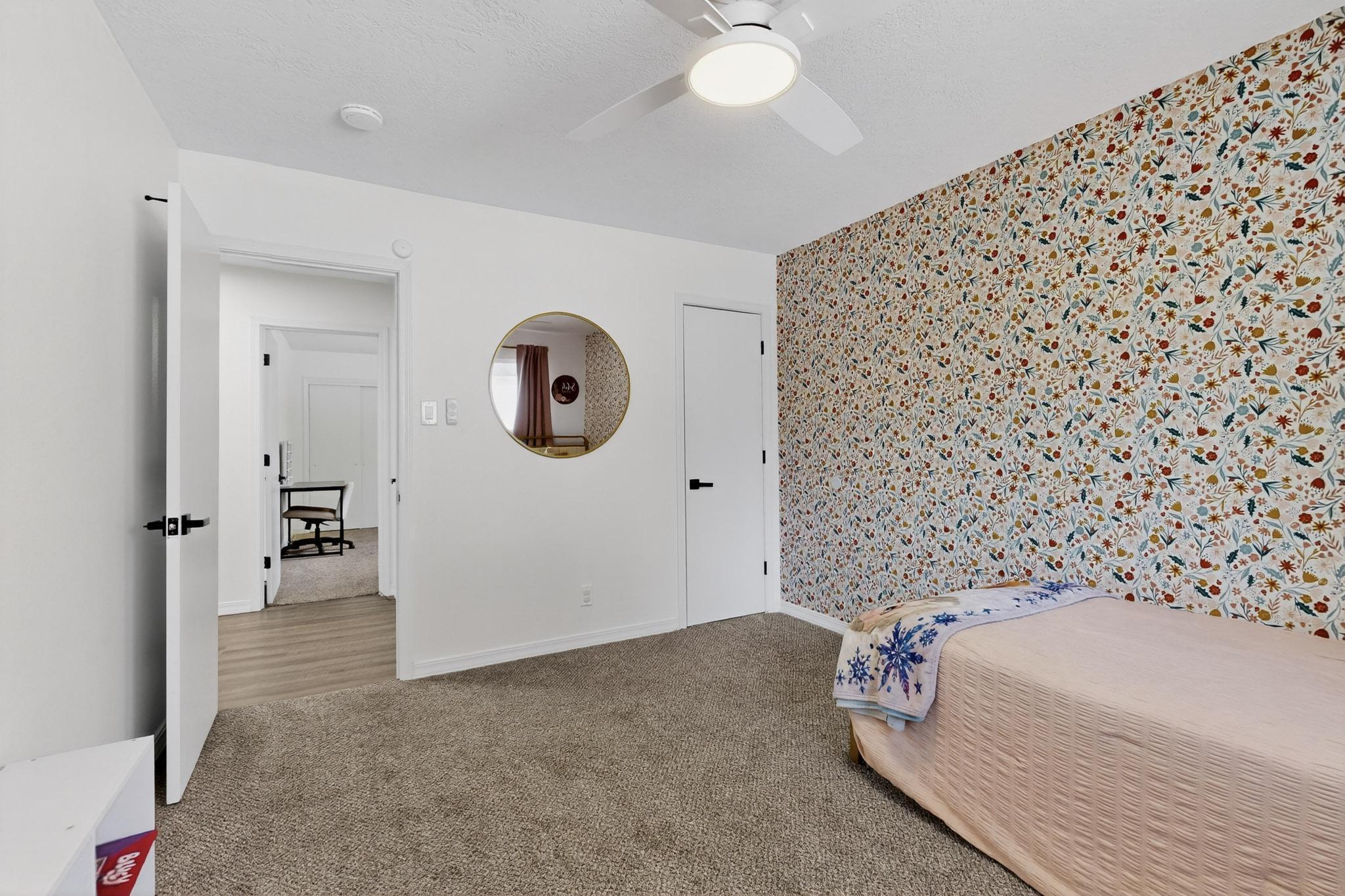 7613 Summer Avenue NE