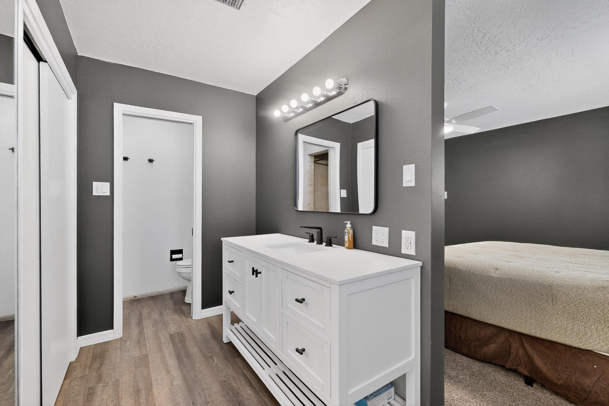 7613 Summer Avenue NE