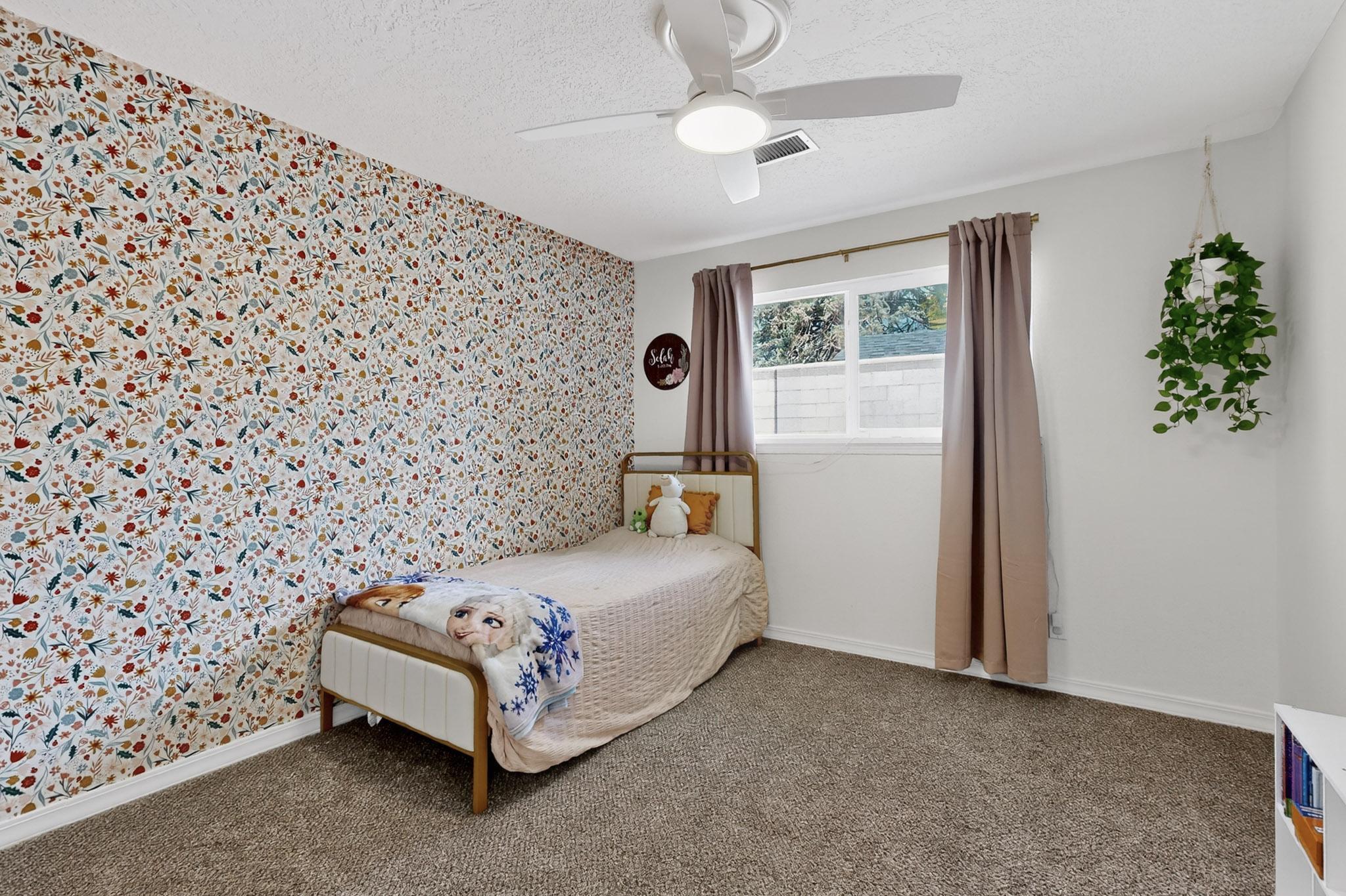 7613 Summer Avenue NE