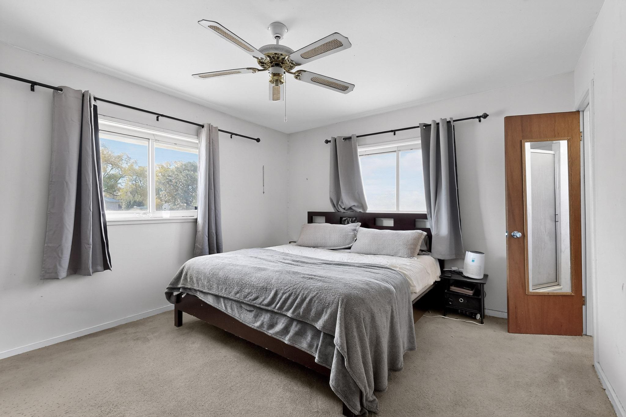 221 Homeland Road NW