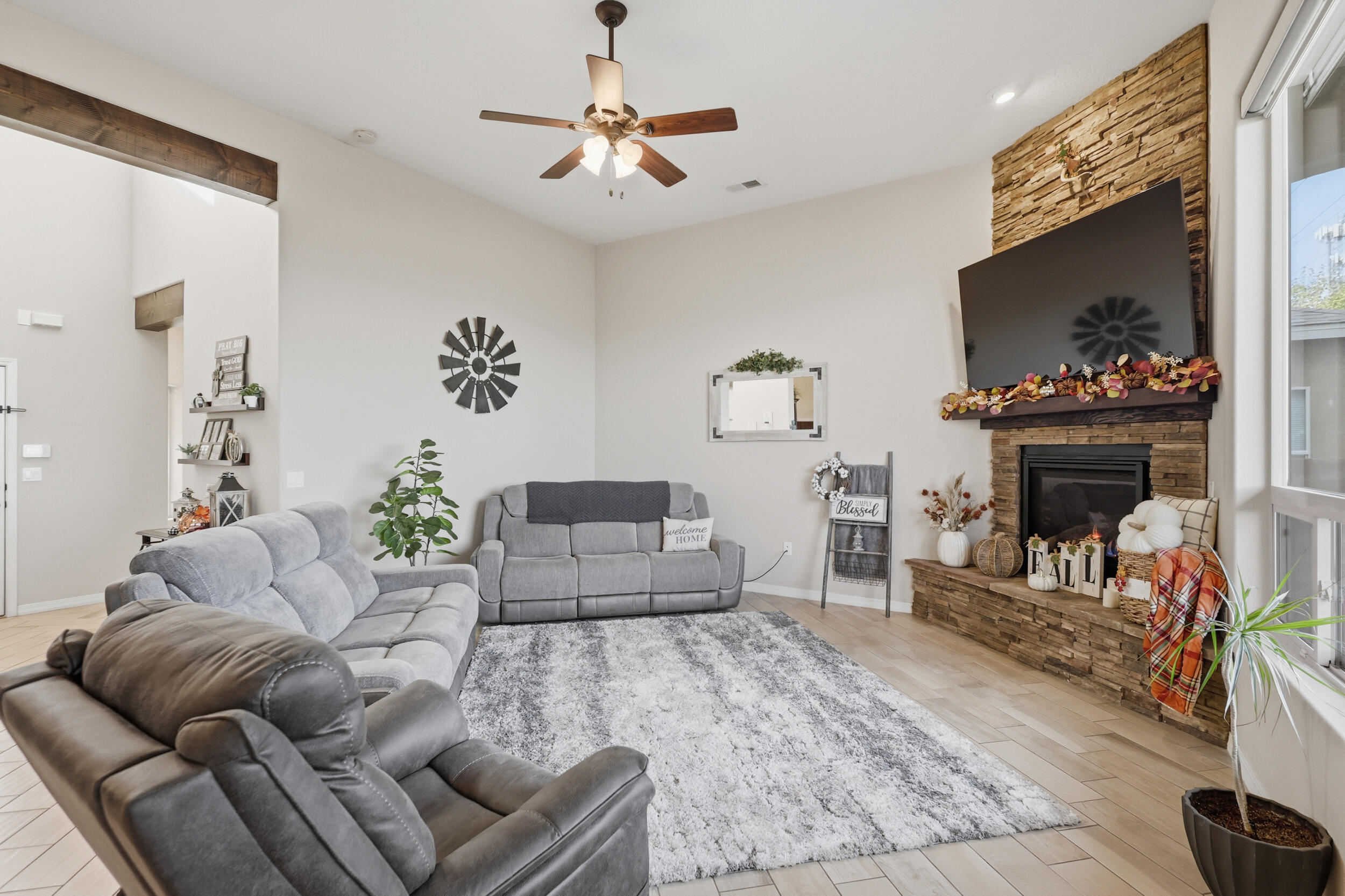 2560 Firewheel Avenue SW