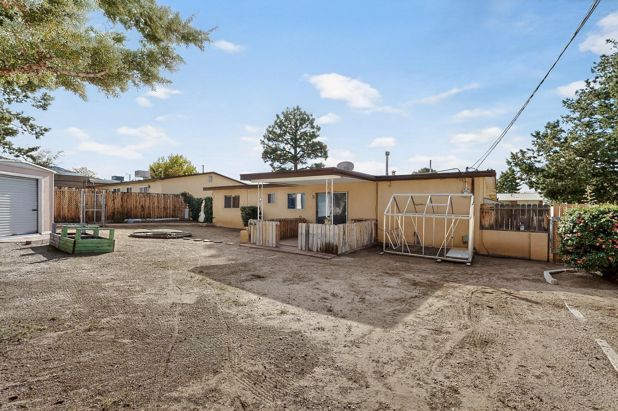 12509 Conejo Road NE