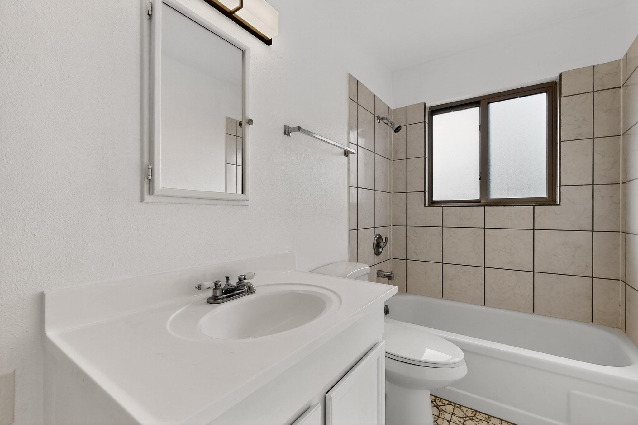 12509 Conejo Road NE