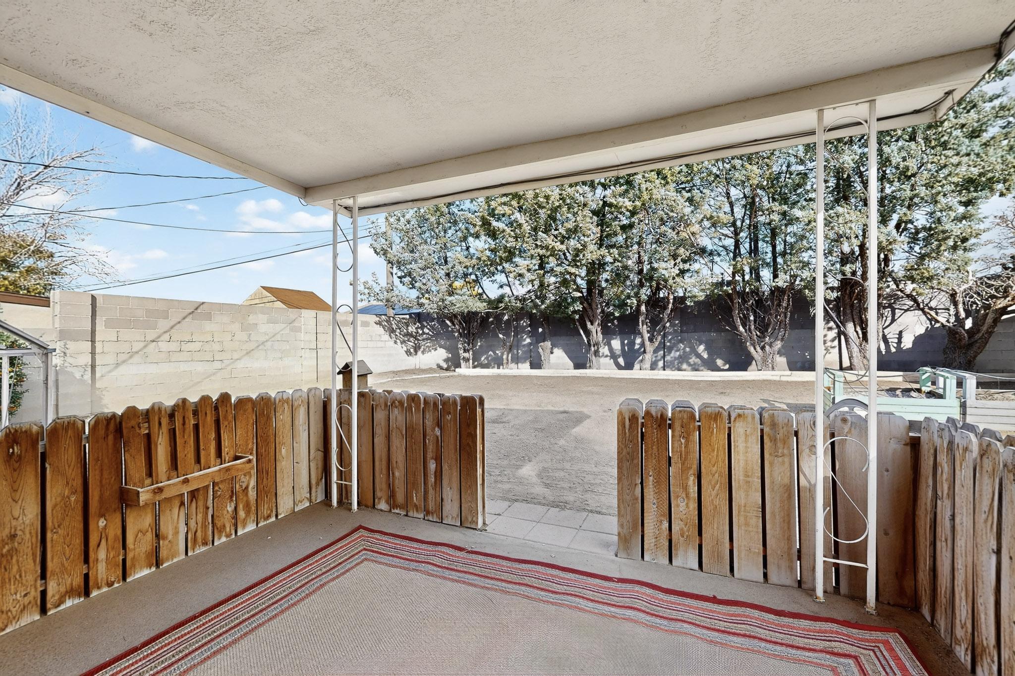 12509 Conejo Road NE