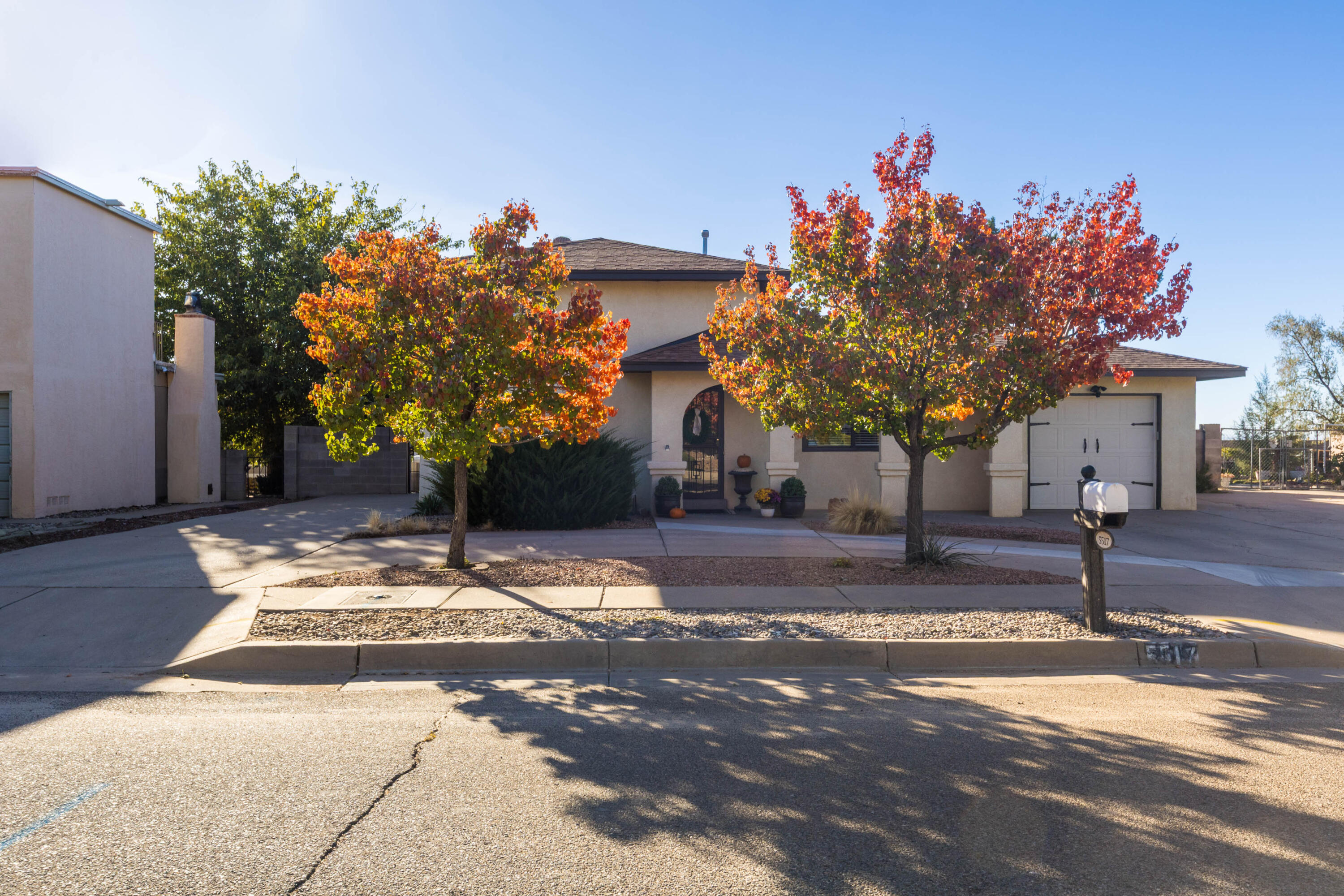 5517 Sonata Drive NE