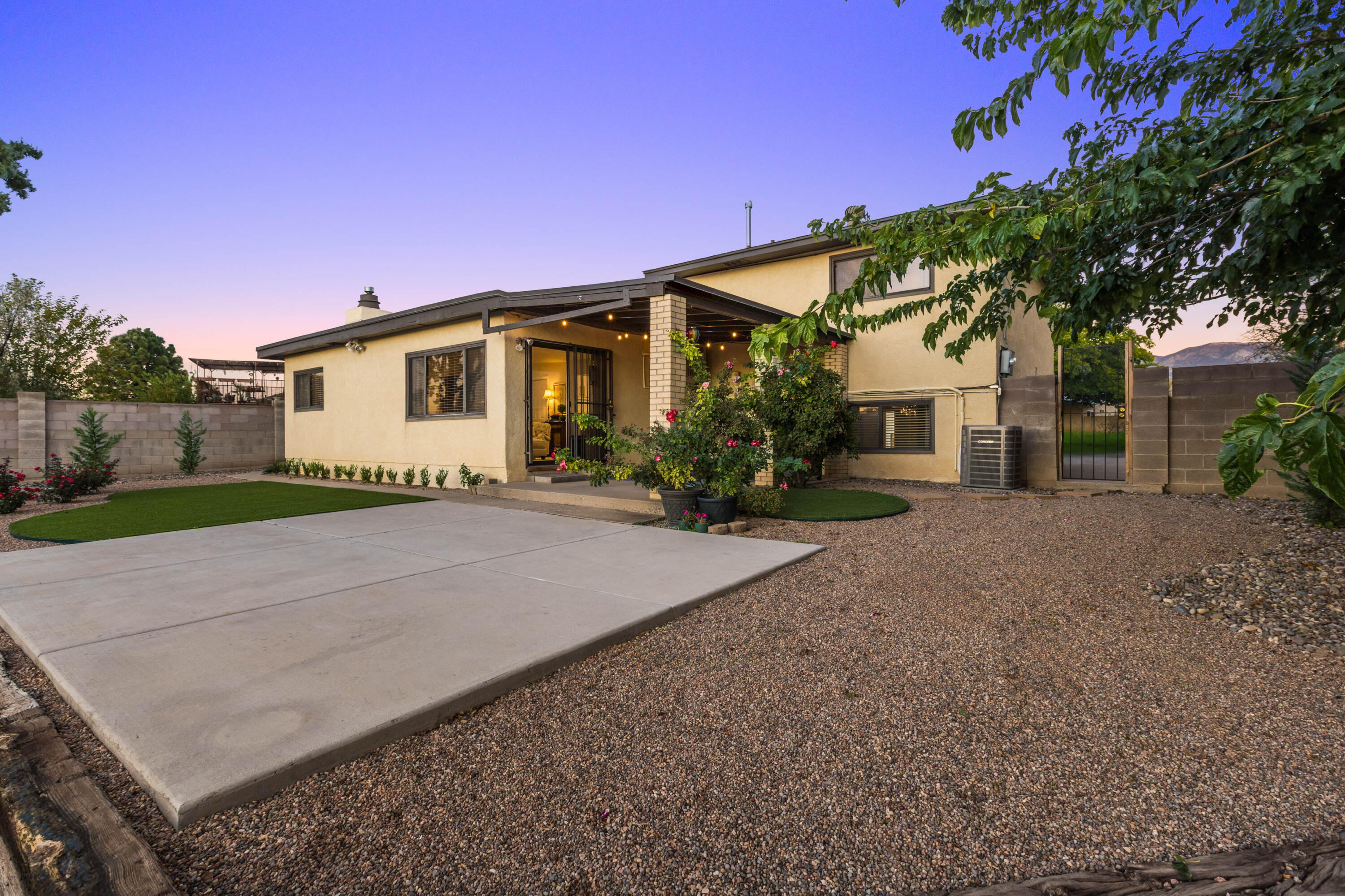 5517 Sonata Drive NE