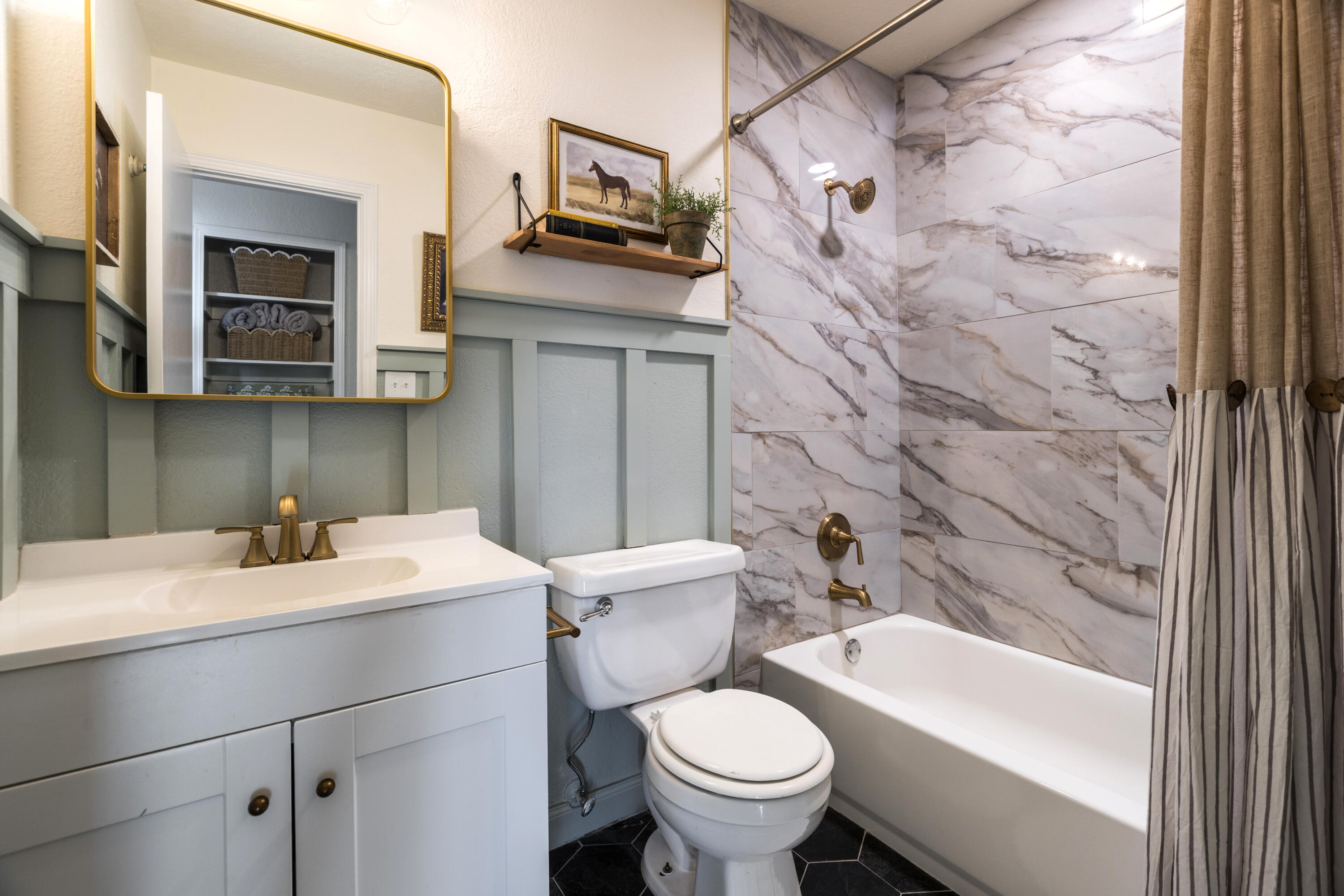 5517 Sonata Drive NE