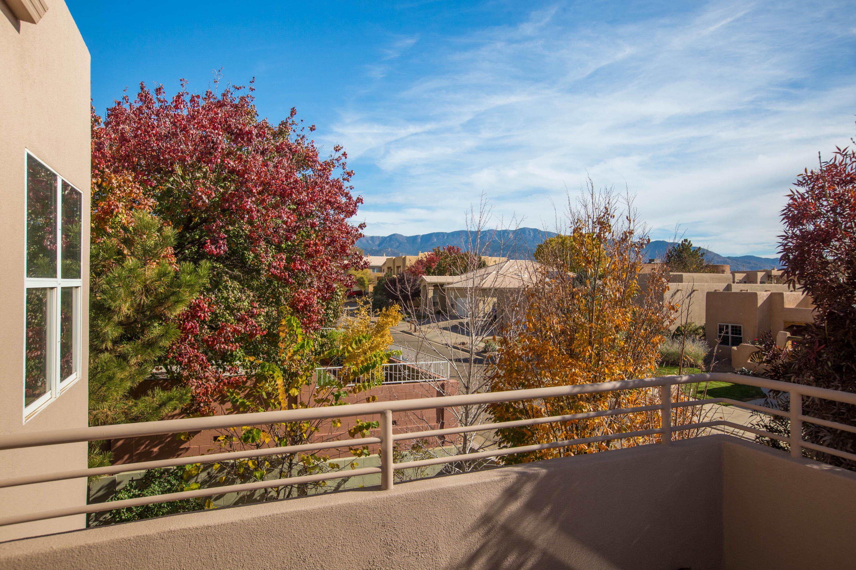 8400 Chateau Drive NE