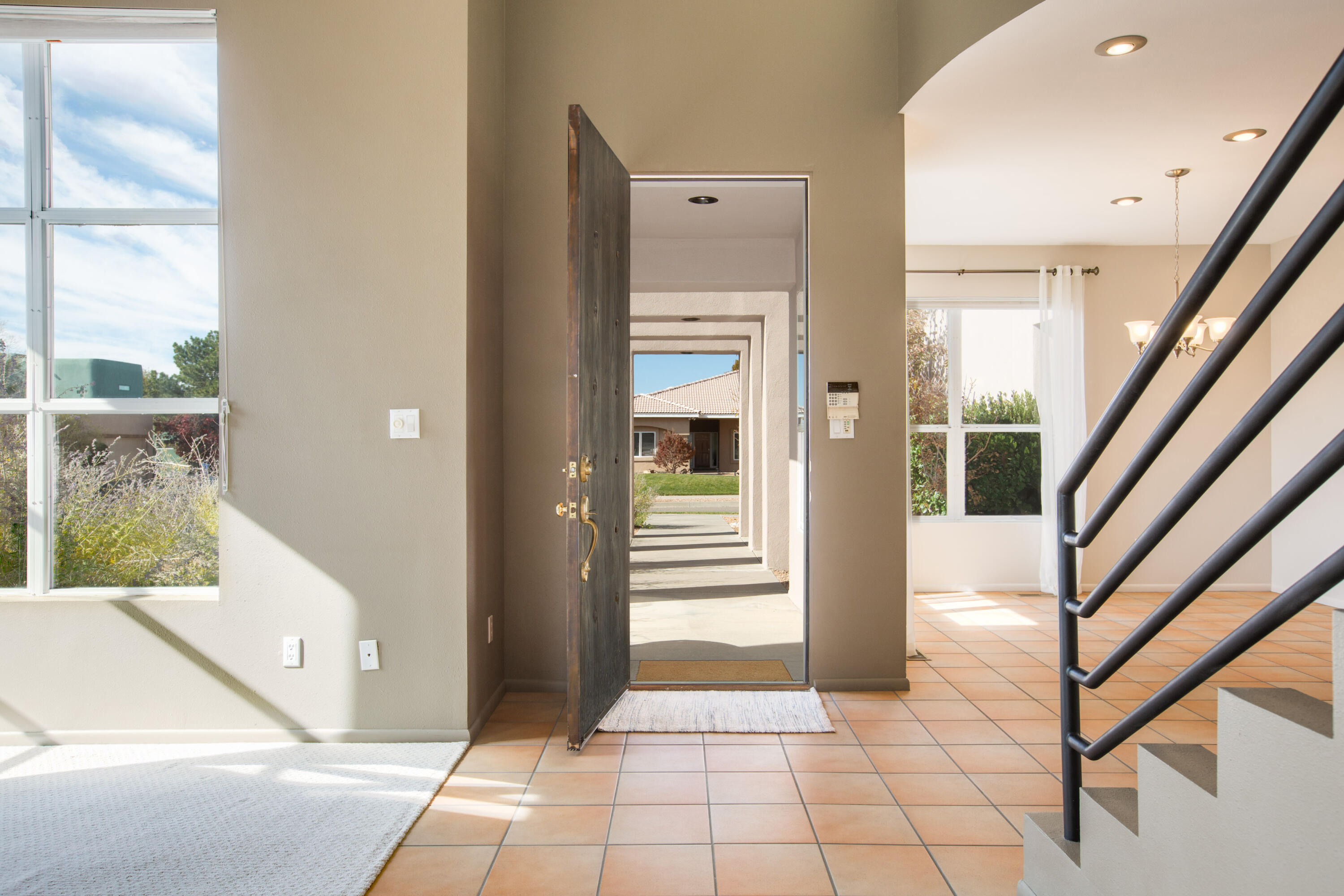 8400 Chateau Drive NE