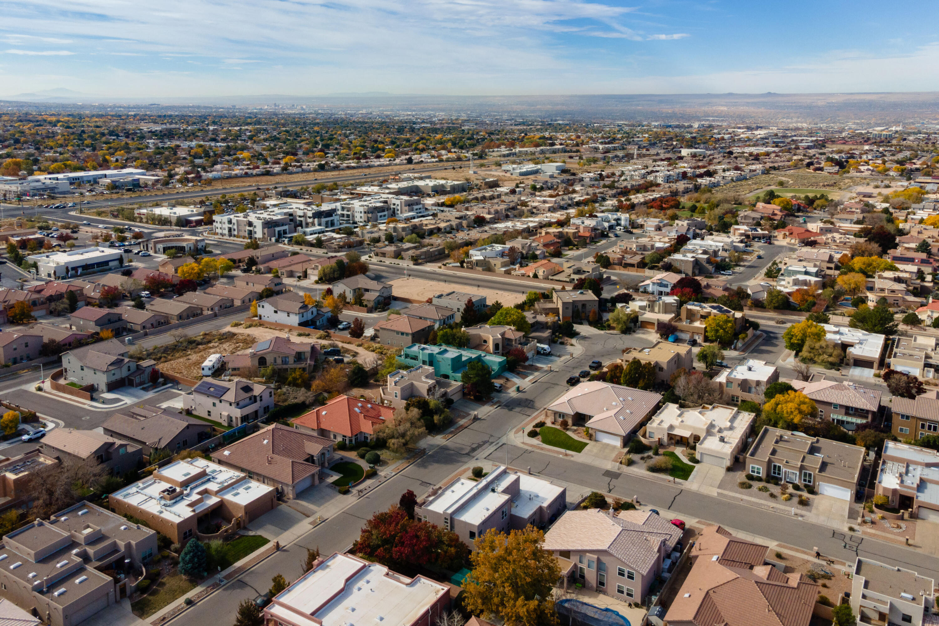 8400 Chateau Drive NE