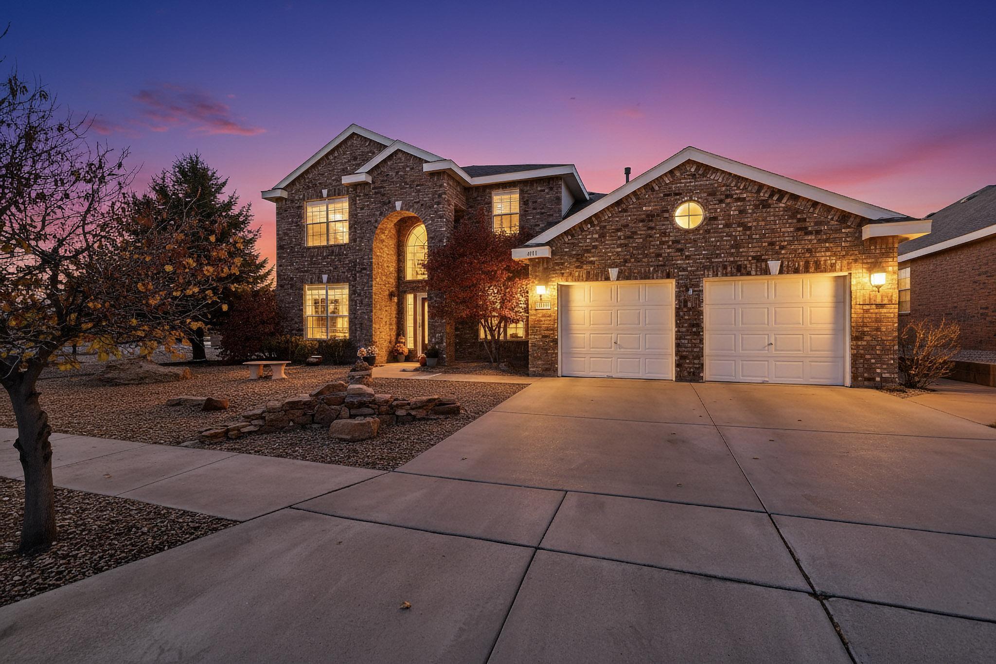 10101 Showlow Street NW