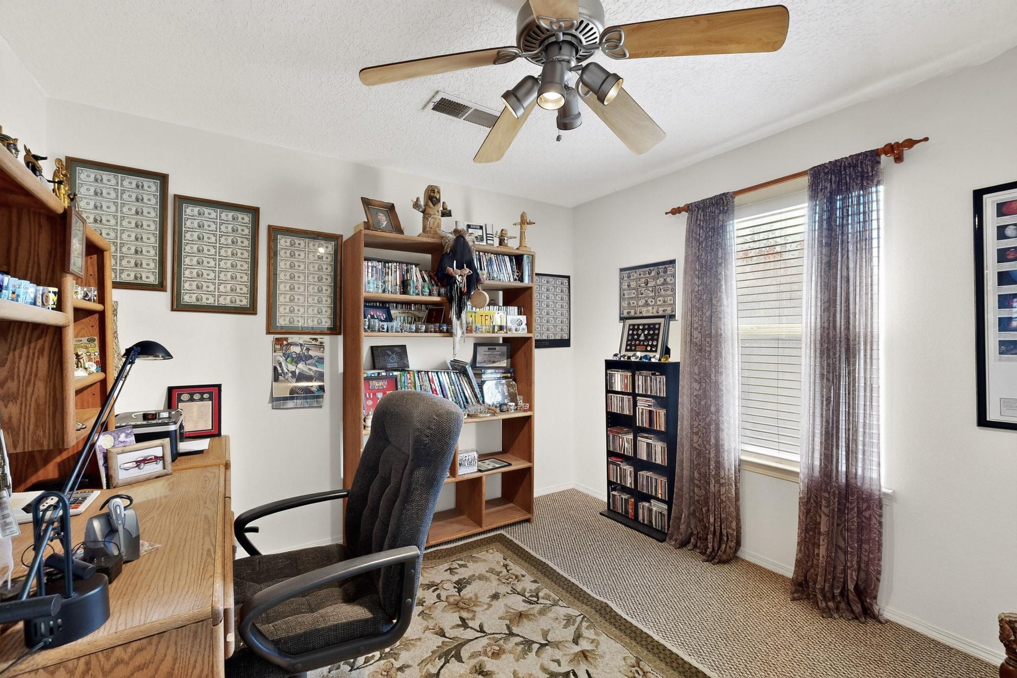 10101 Showlow Street NW