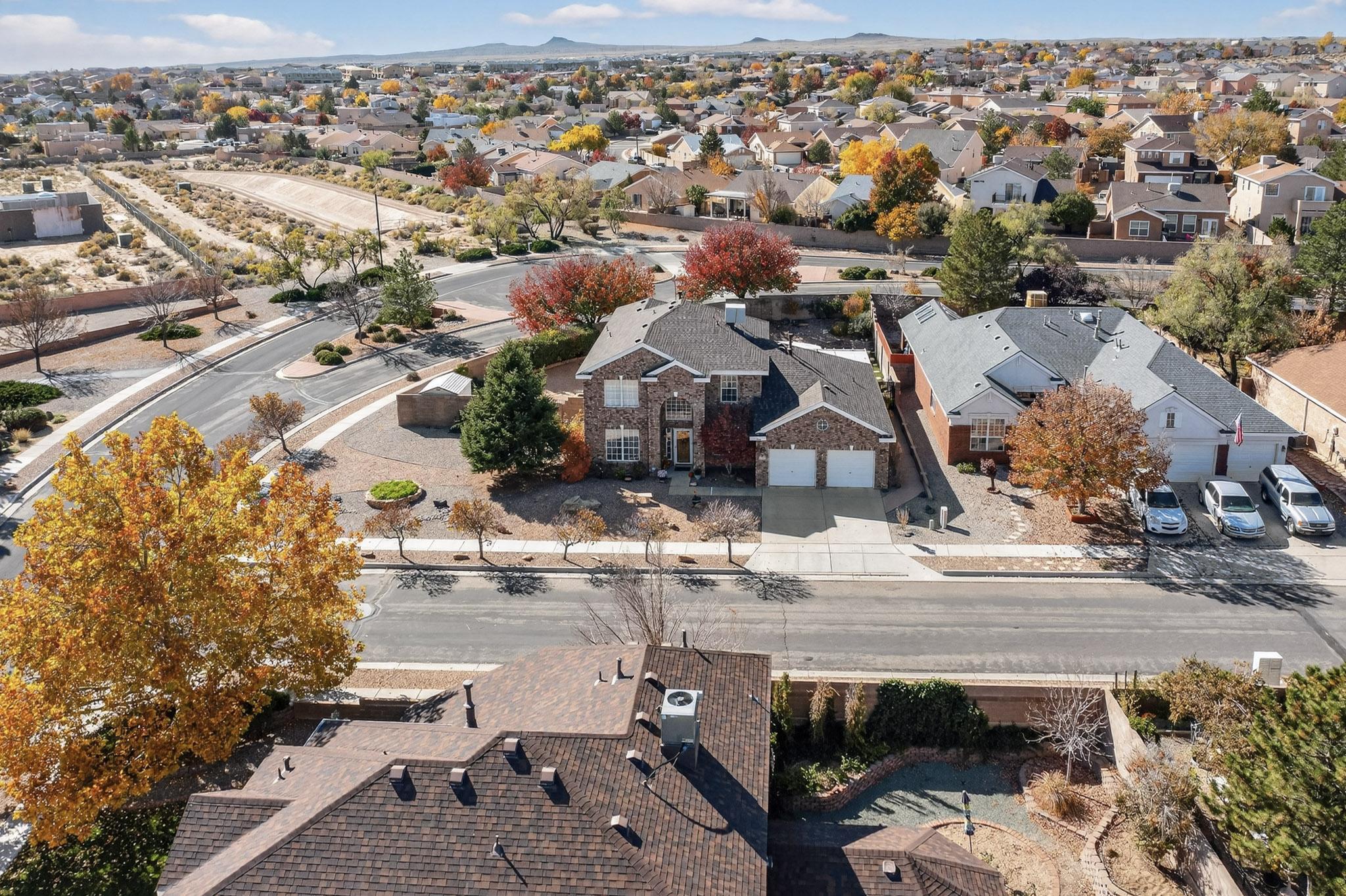 10101 Showlow Street NW