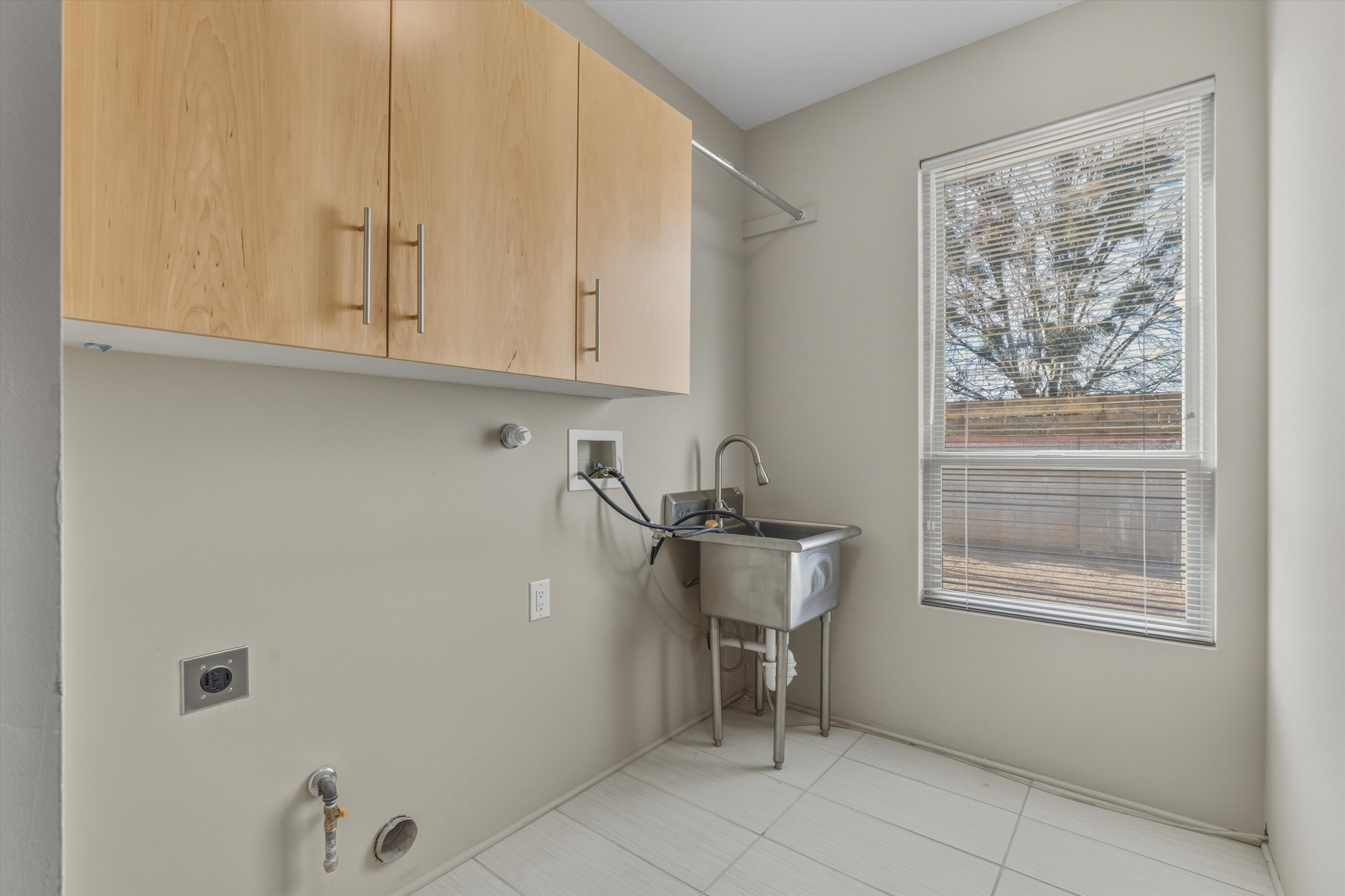 4510 Joe Dan Place NE