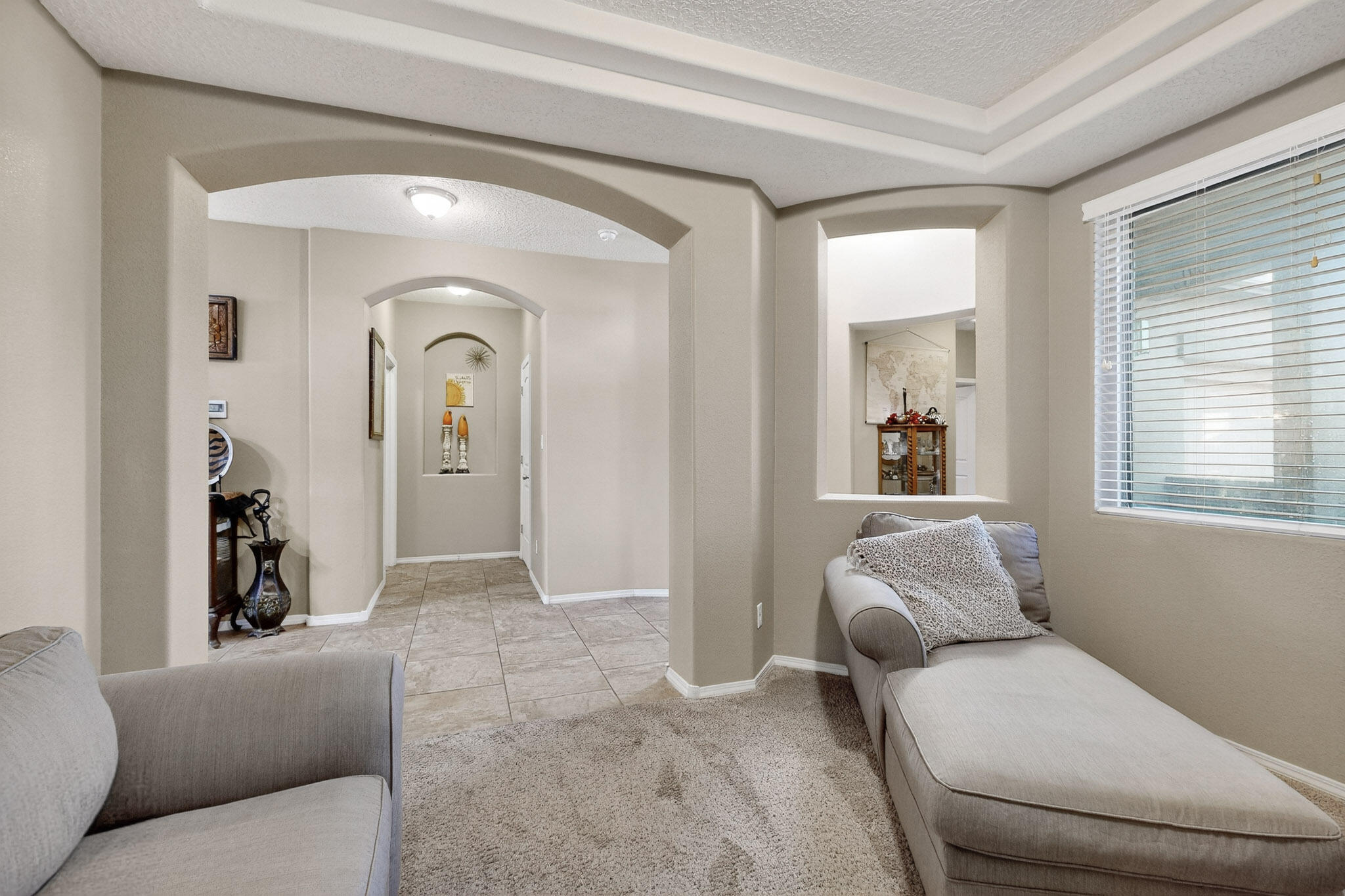 1805 Vista De Colinas Drive SE