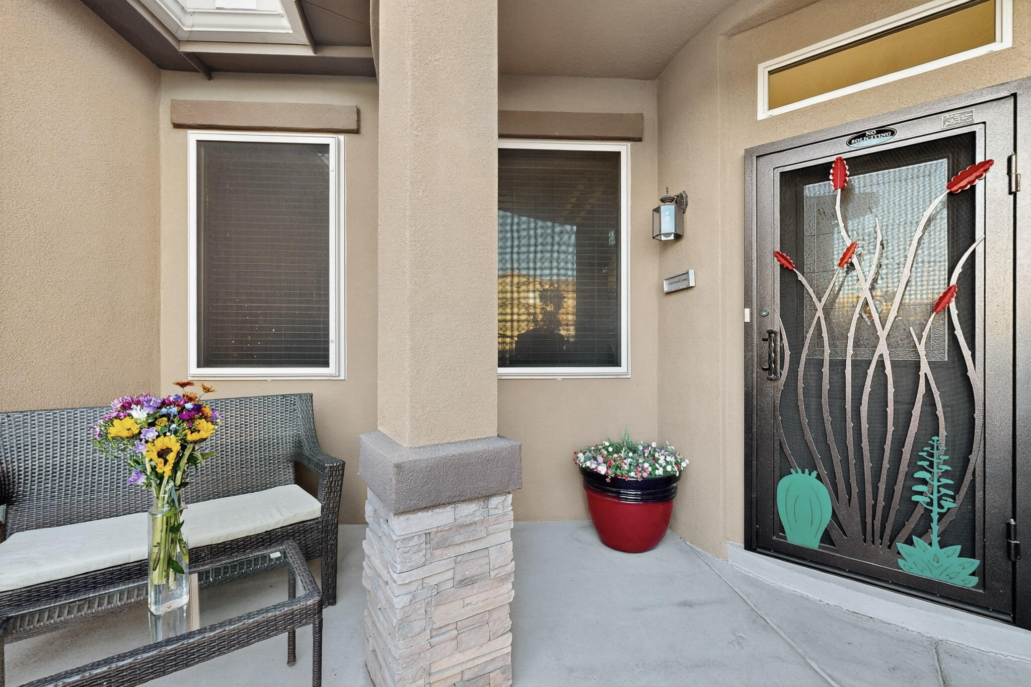 1805 Vista De Colinas Drive SE