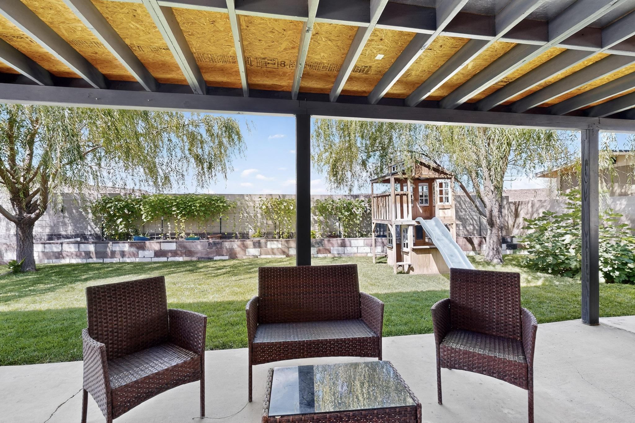 3431 Running Bird Place NW