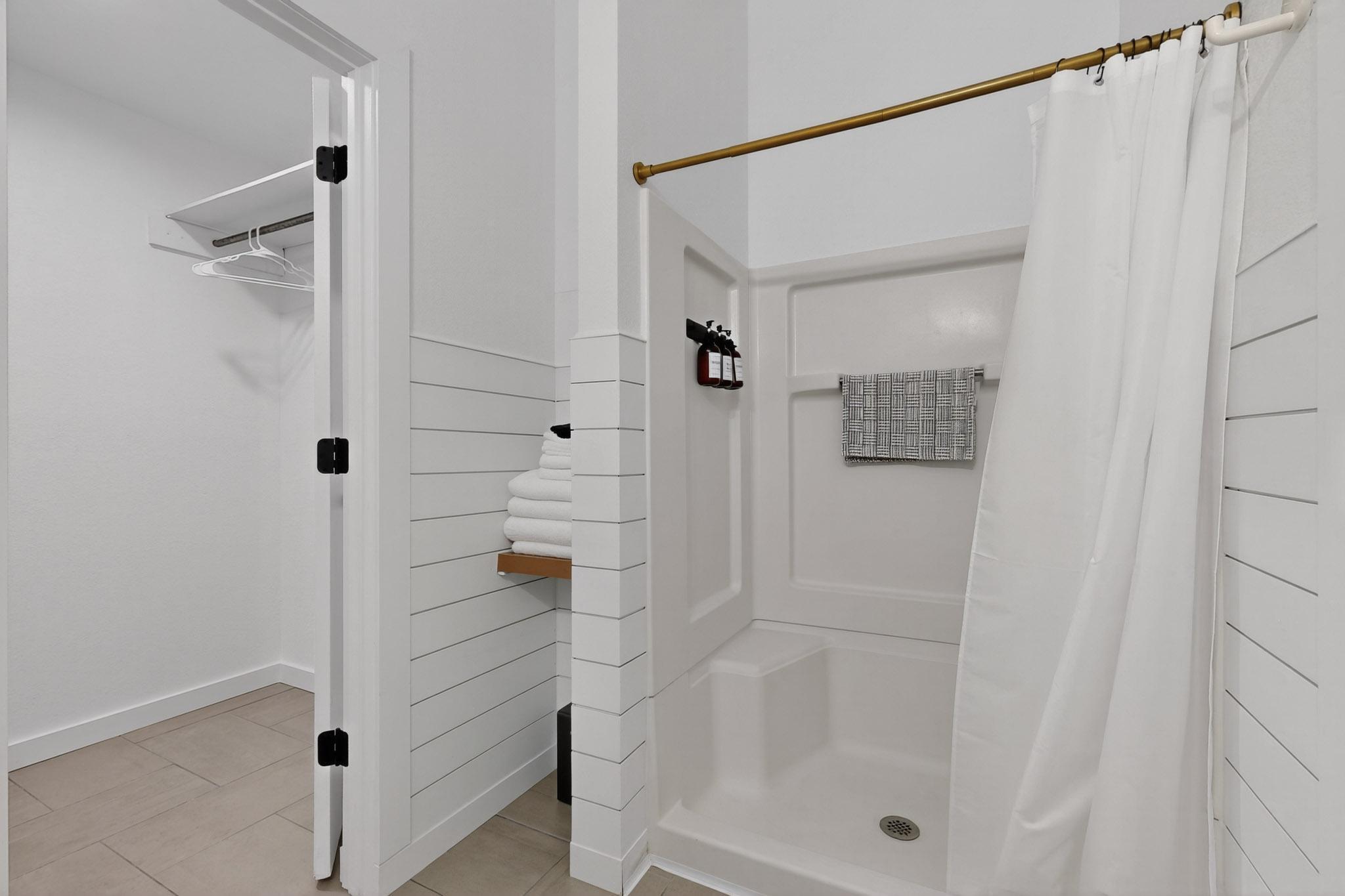 3431 Running Bird Place NW