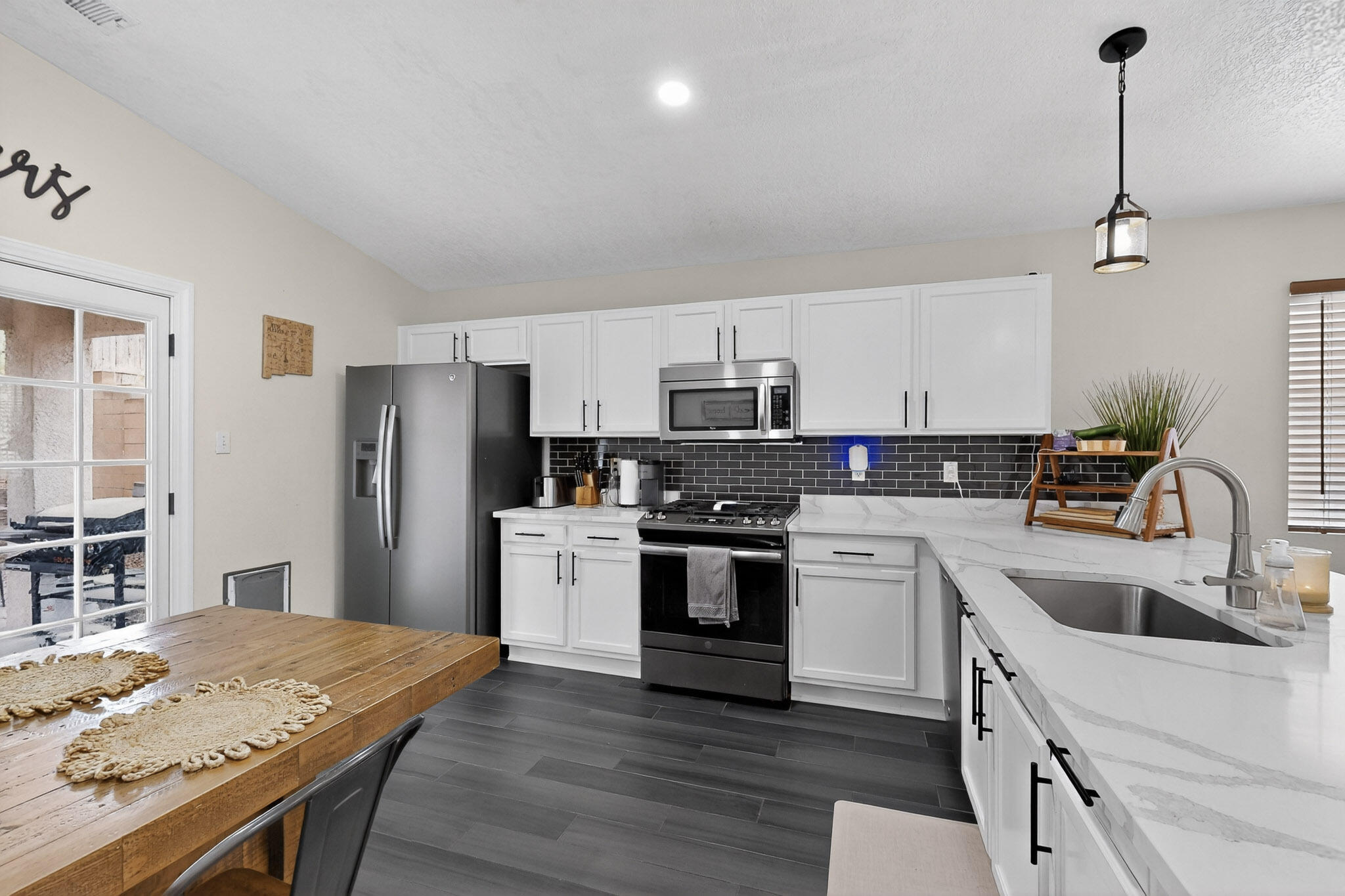 5348 River Ridge Avenue NW