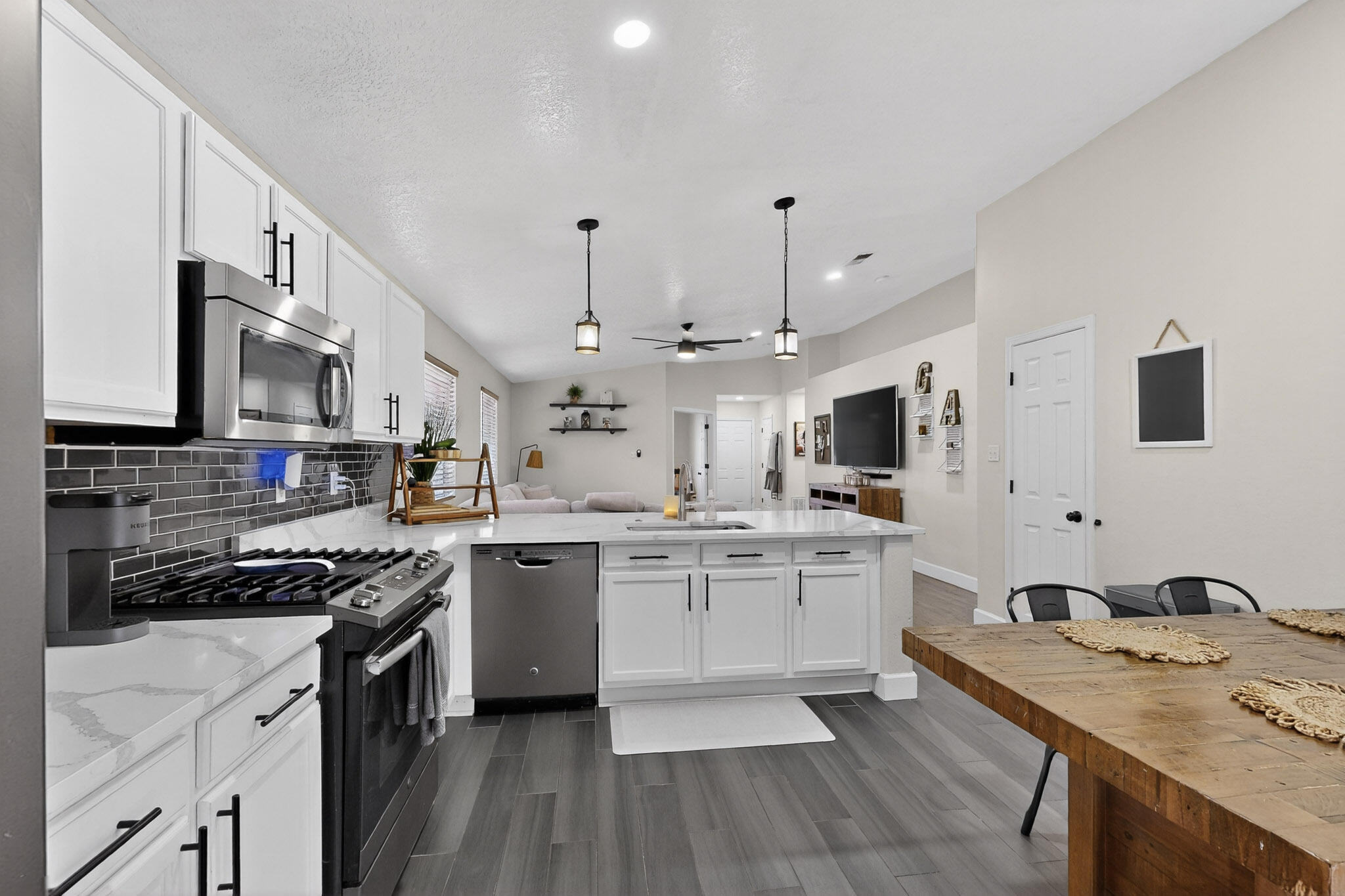 5348 River Ridge Avenue NW