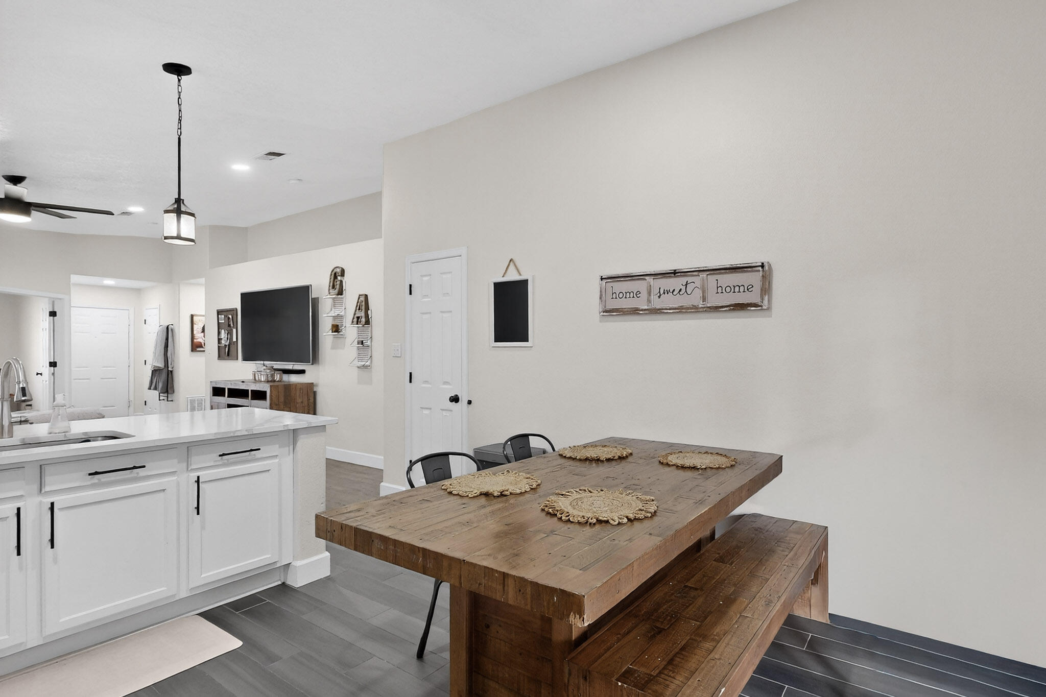 5348 River Ridge Avenue NW