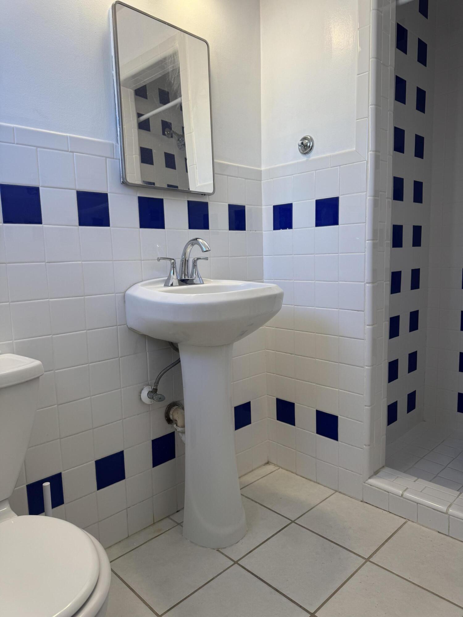 445 Graceland Drive SE