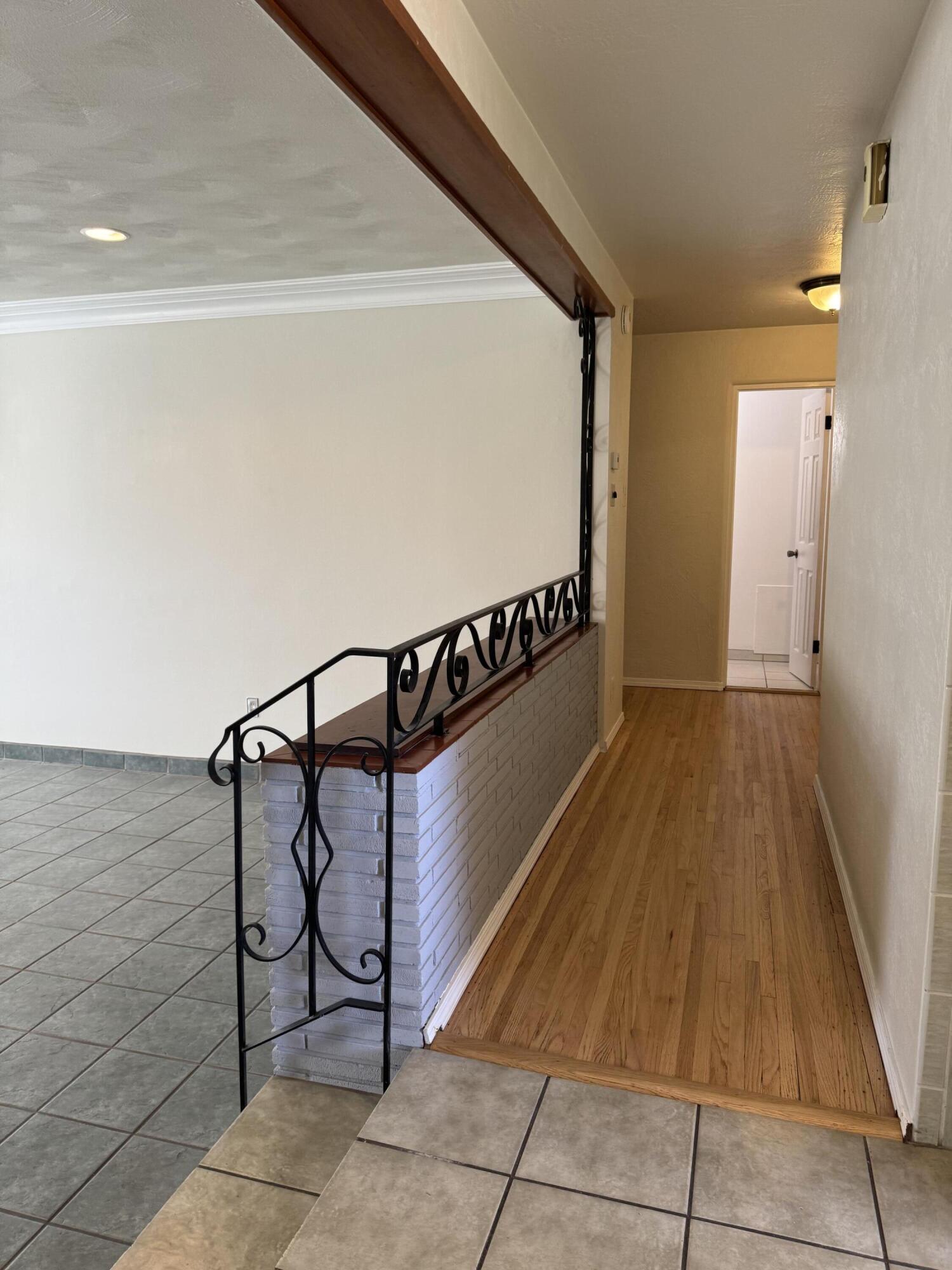 445 Graceland Drive SE