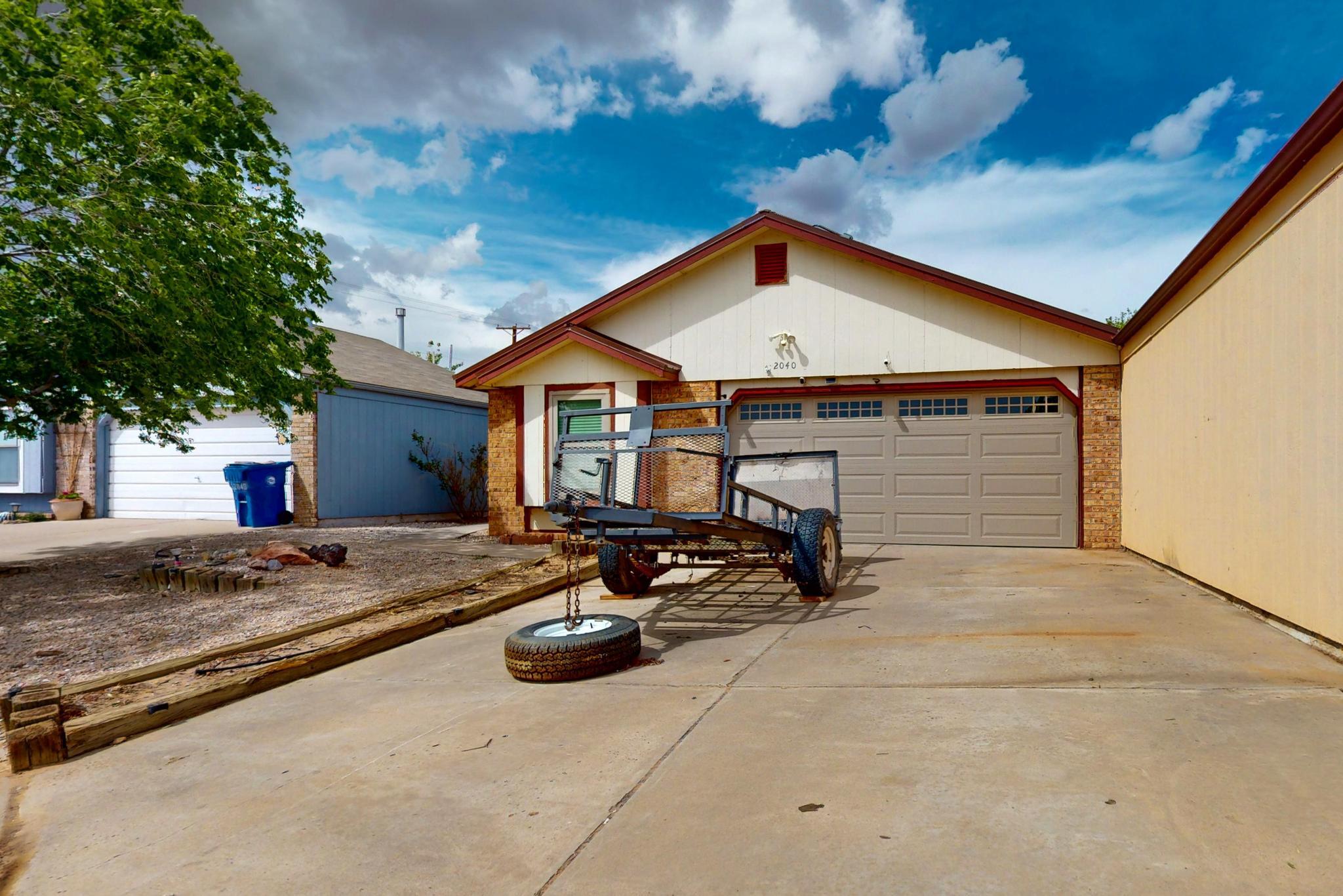 2040 Gomez Drive SW