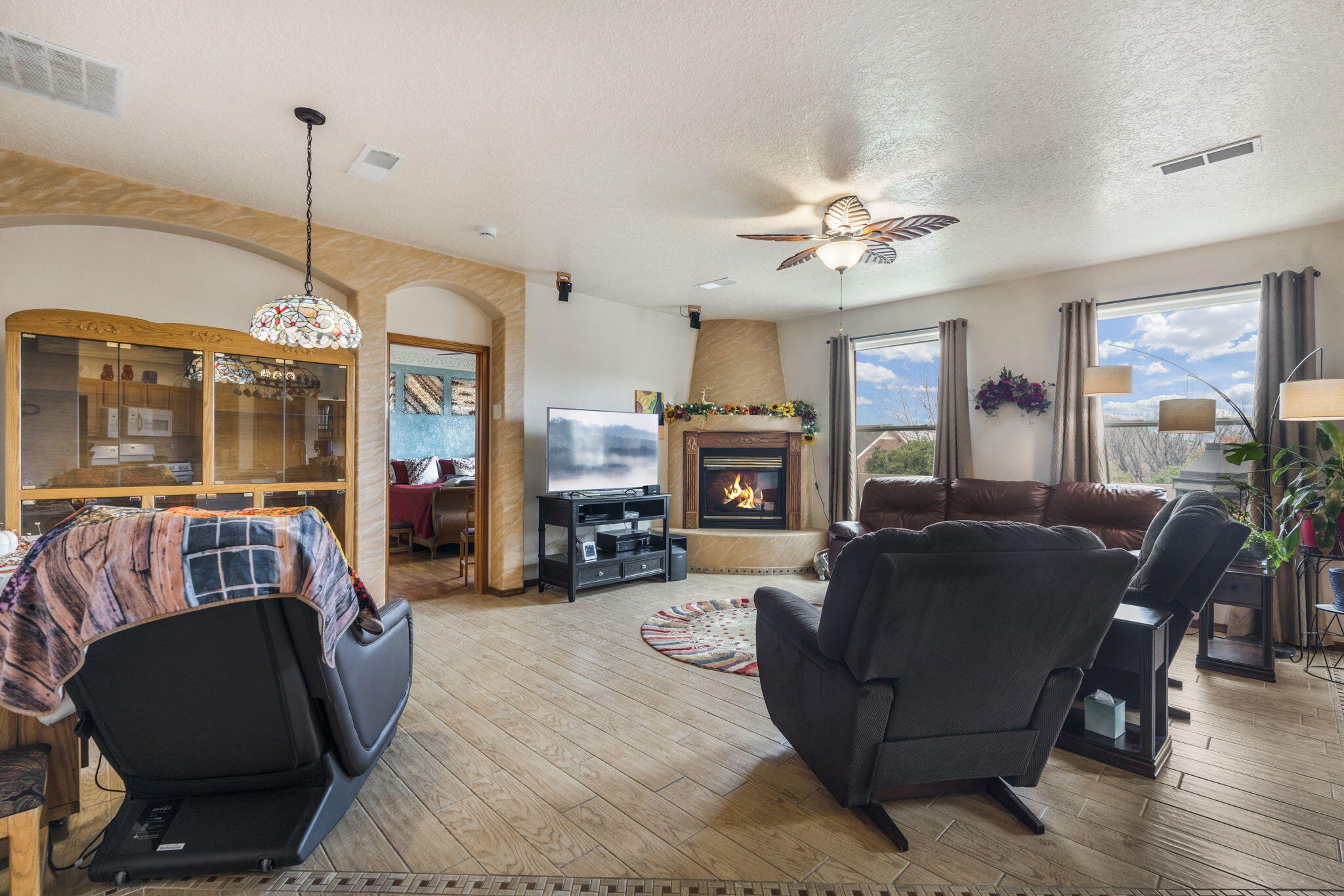 10224 Marin Drive NW