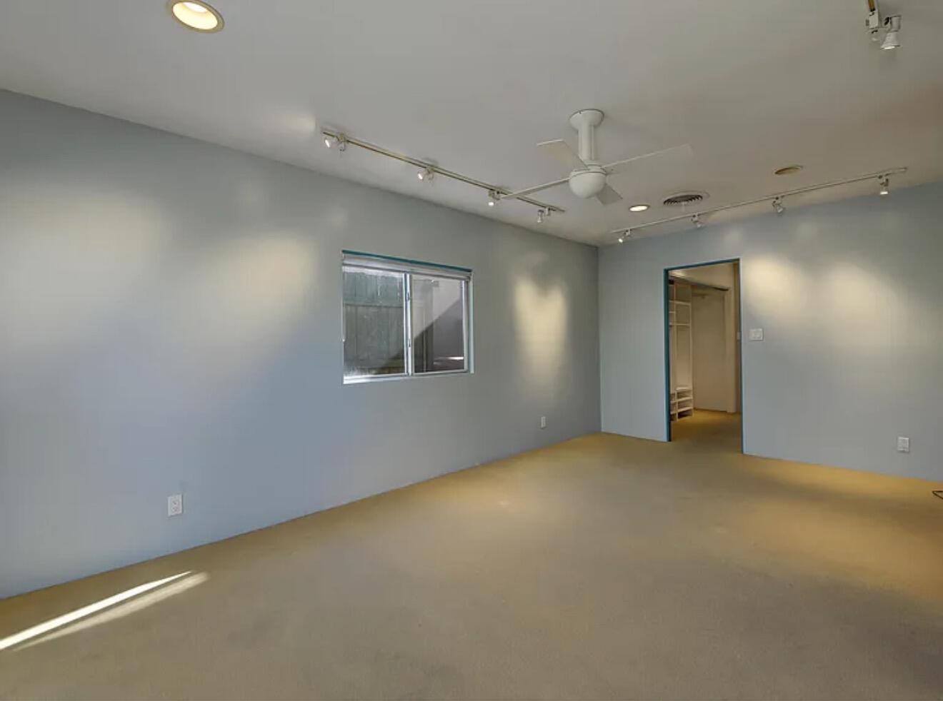 2920 Santa Clara Avenue SE