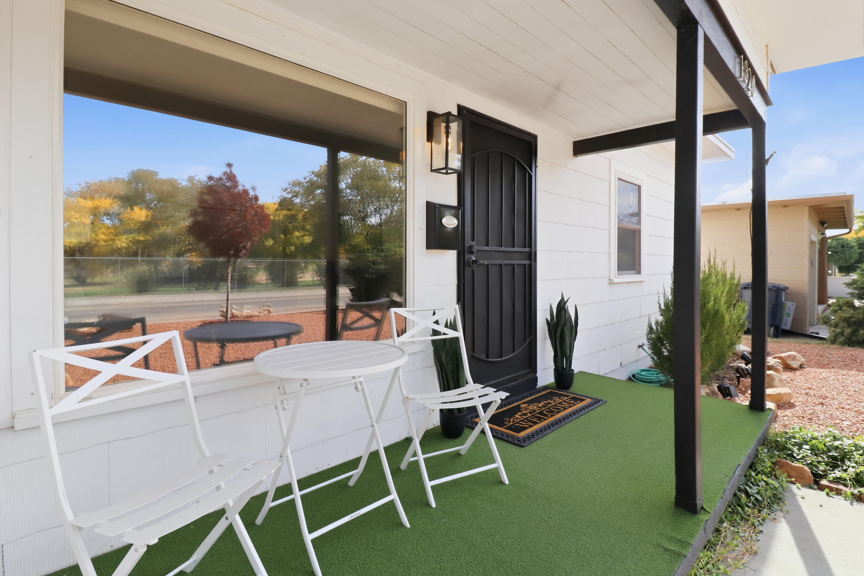 1320 Stanford Drive NE